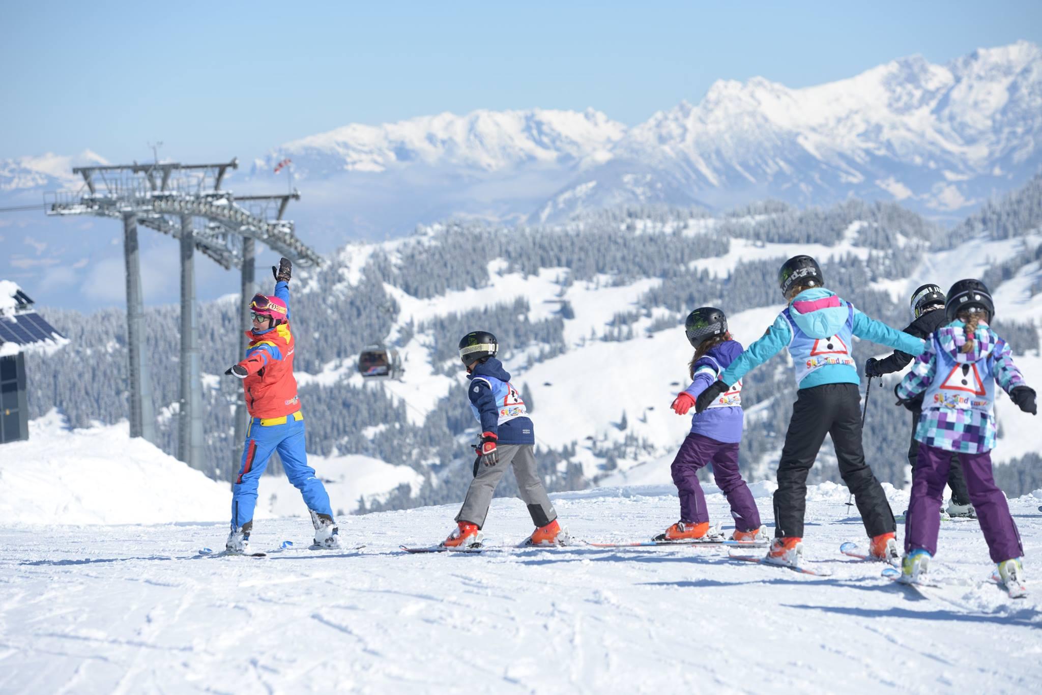 Alpbachtal - Kids Ski Lessons (4-12 y.) for Beginners