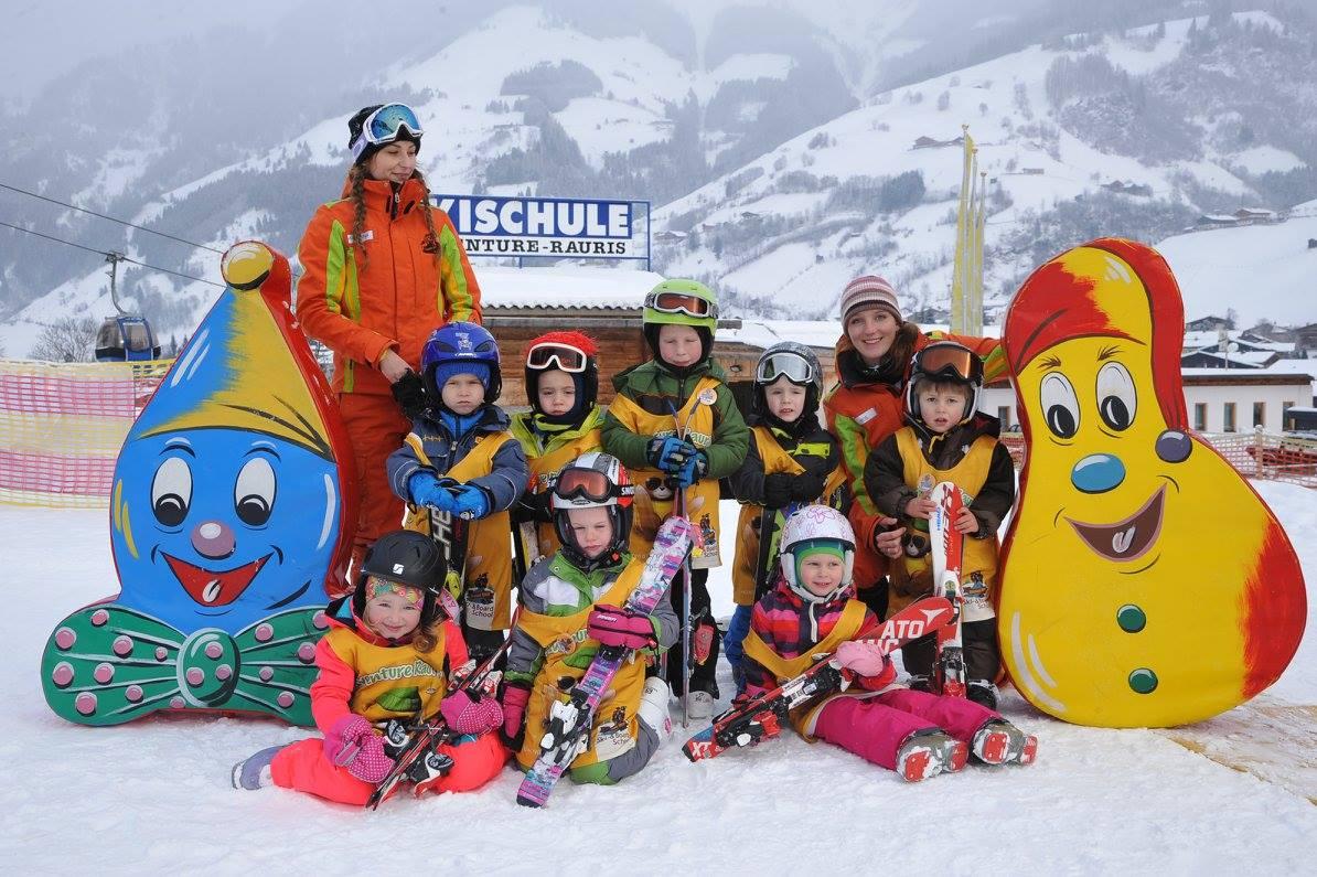 Rauris - Kids Ski Lessons (4-16 y.) for Beginners