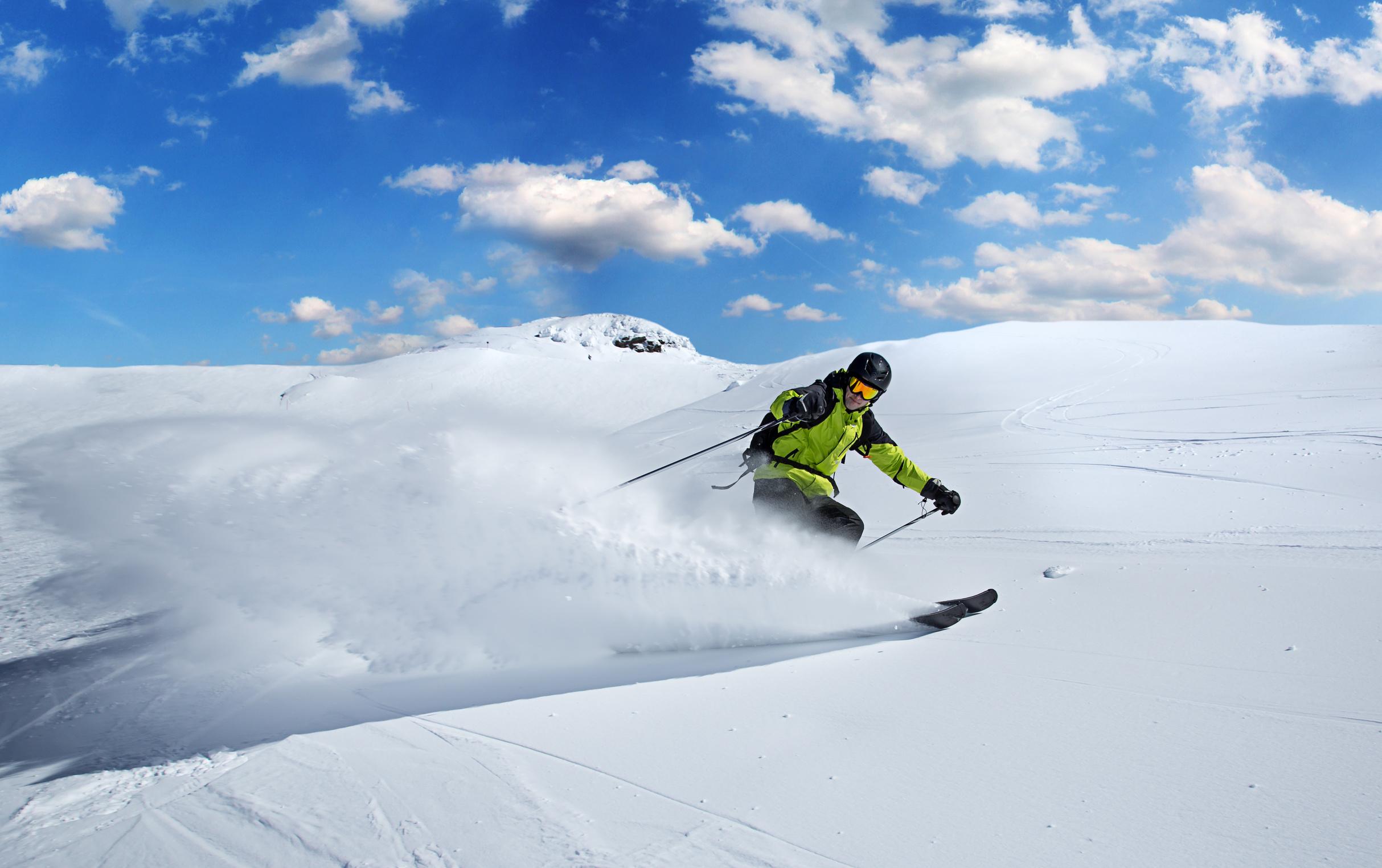 Kitzbühel - Private Off-Piste Skiing Lessons for All Levels
