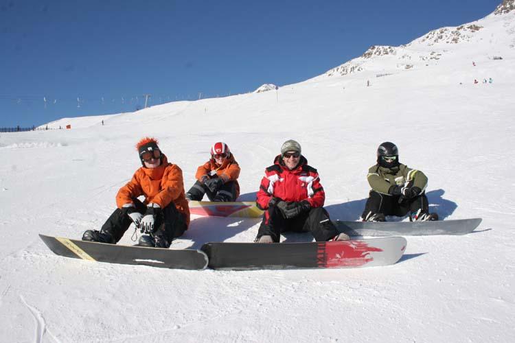 Bad Gastein - Private Snowboarding Lessons for Groups of All Levels