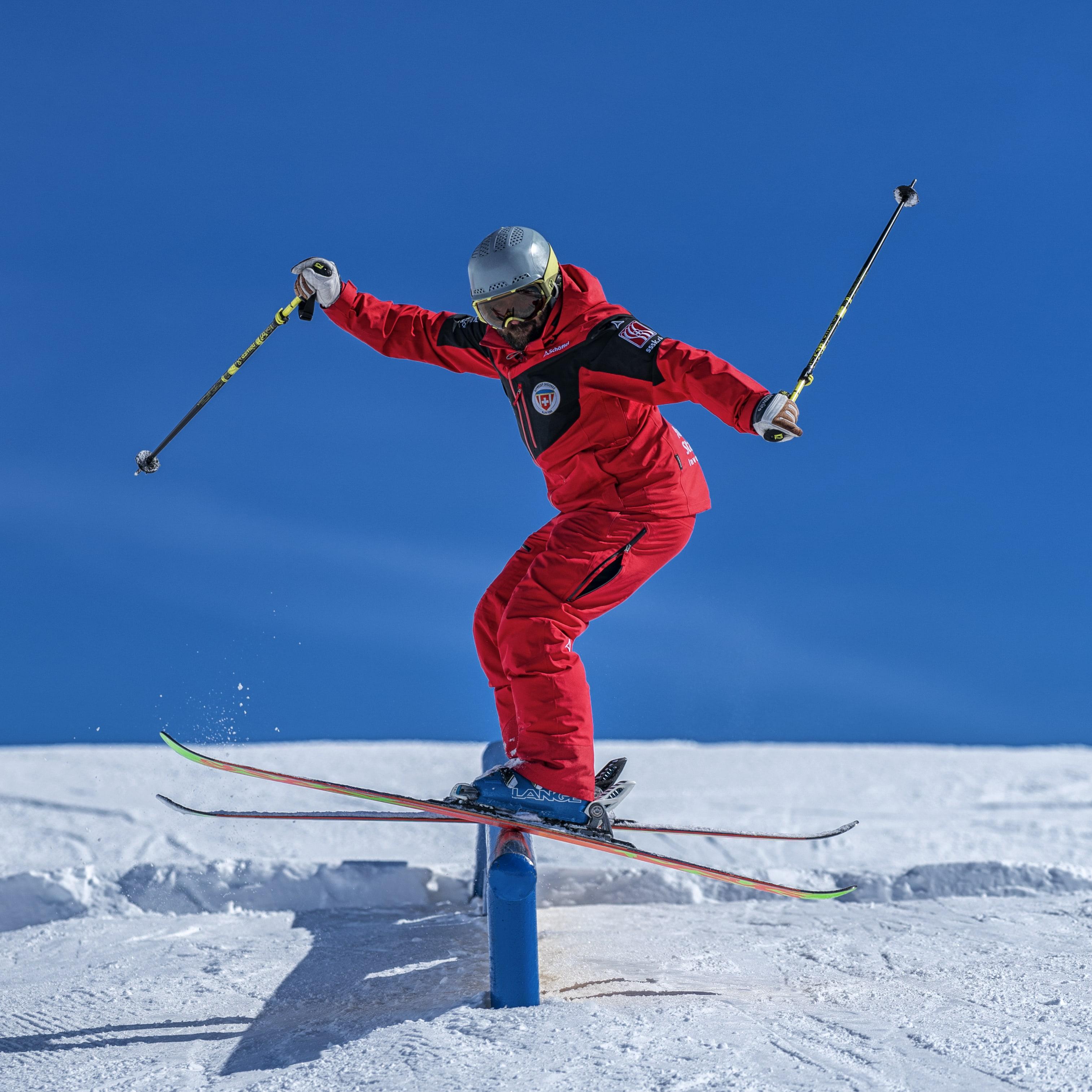 Klosters - Kids Ski Lessons (6-16 y.) for Advanced Skiers