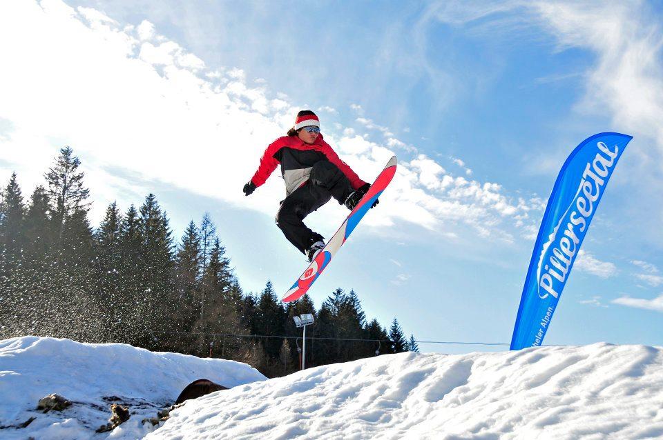 Waidring - Snowboarding Lessons for Kids & Adults (11+ y.)