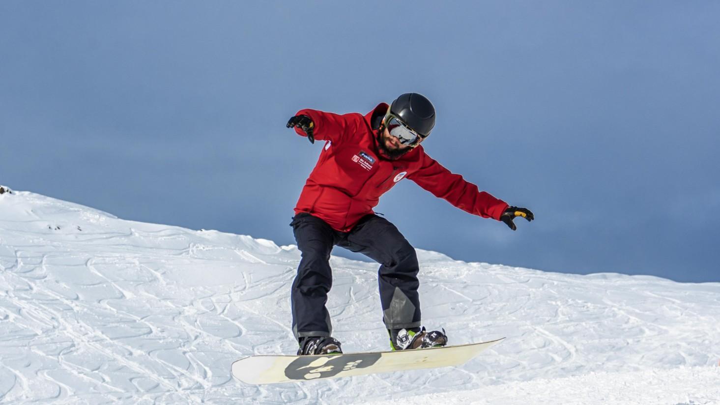 Klosters - Kids Snowboarding Lessons (from 8 y.) of All Levels