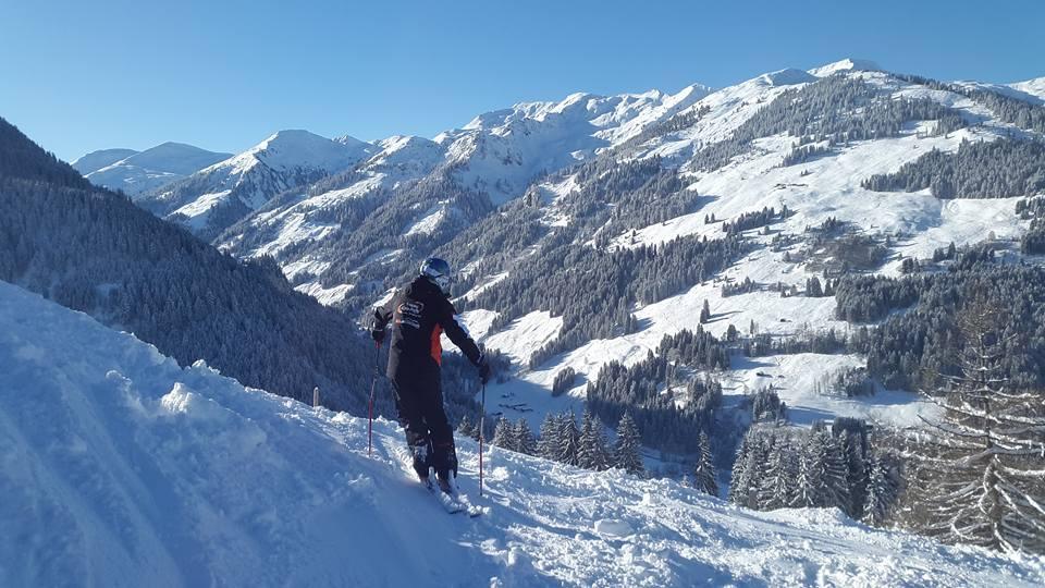 Kitzbühel - Adult Ski Lessons for All Levels