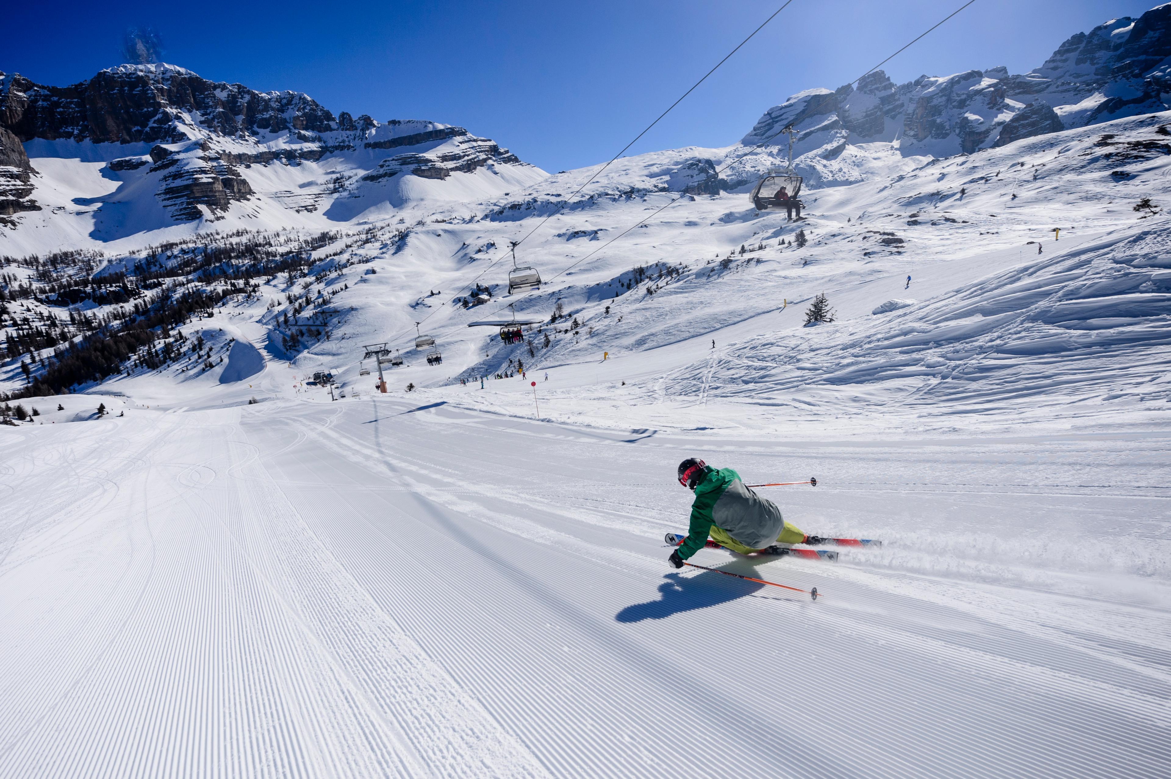 Kitzbühel - Skiing lessons incl. video analysis (adults)