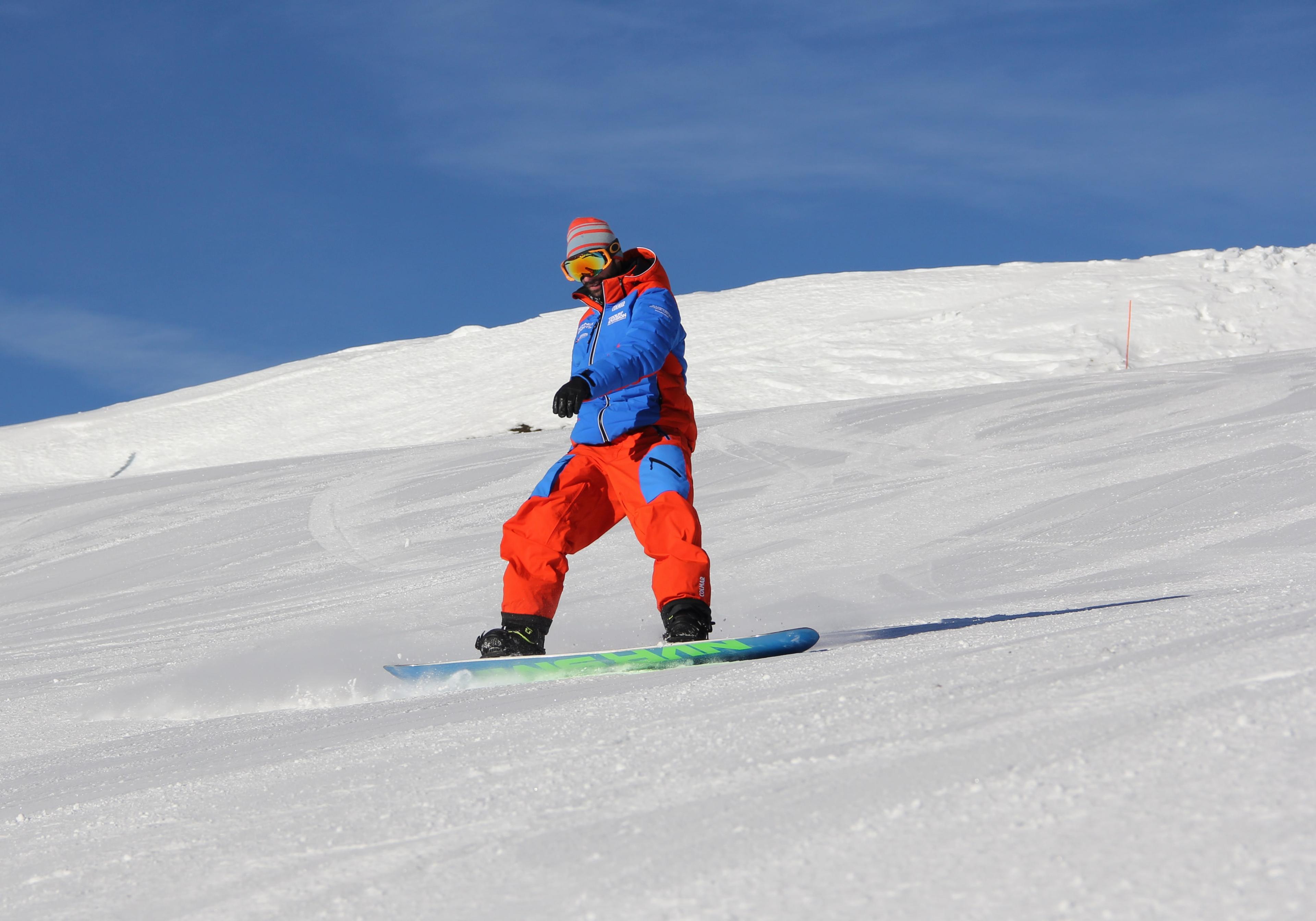 La Tzoumaz - Private Snowboarding Lessons for Advanced Boarders