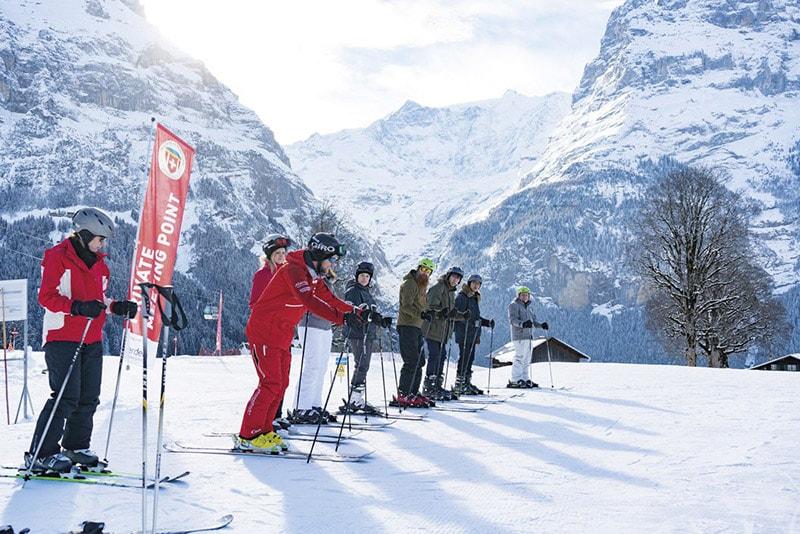 Grindelwald - Kids Ski Lessons (6-15 y.) for Intermediate Skiers
