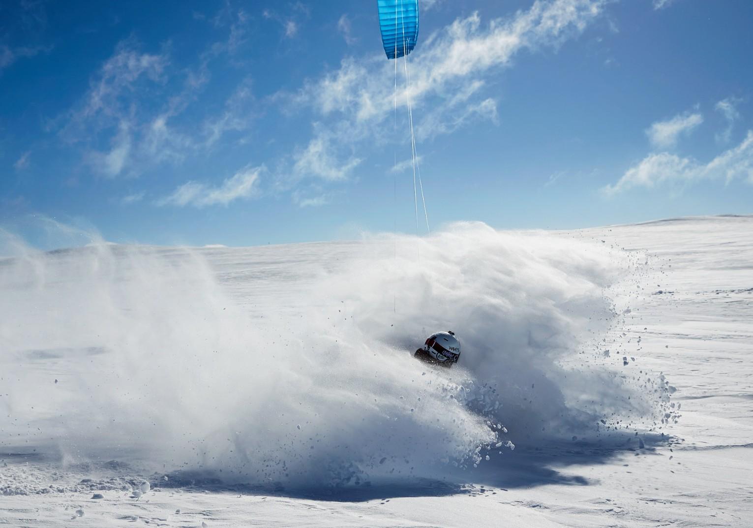Corvatsch - Private Snowkite Lessons