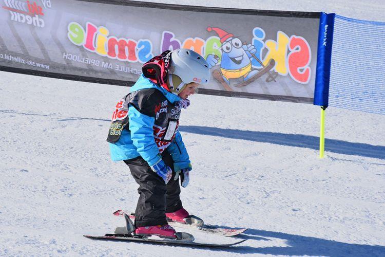 Fügen-Spieljoch - Kids Ski Lessons (4-14 y.) for All Levels - School Holidays