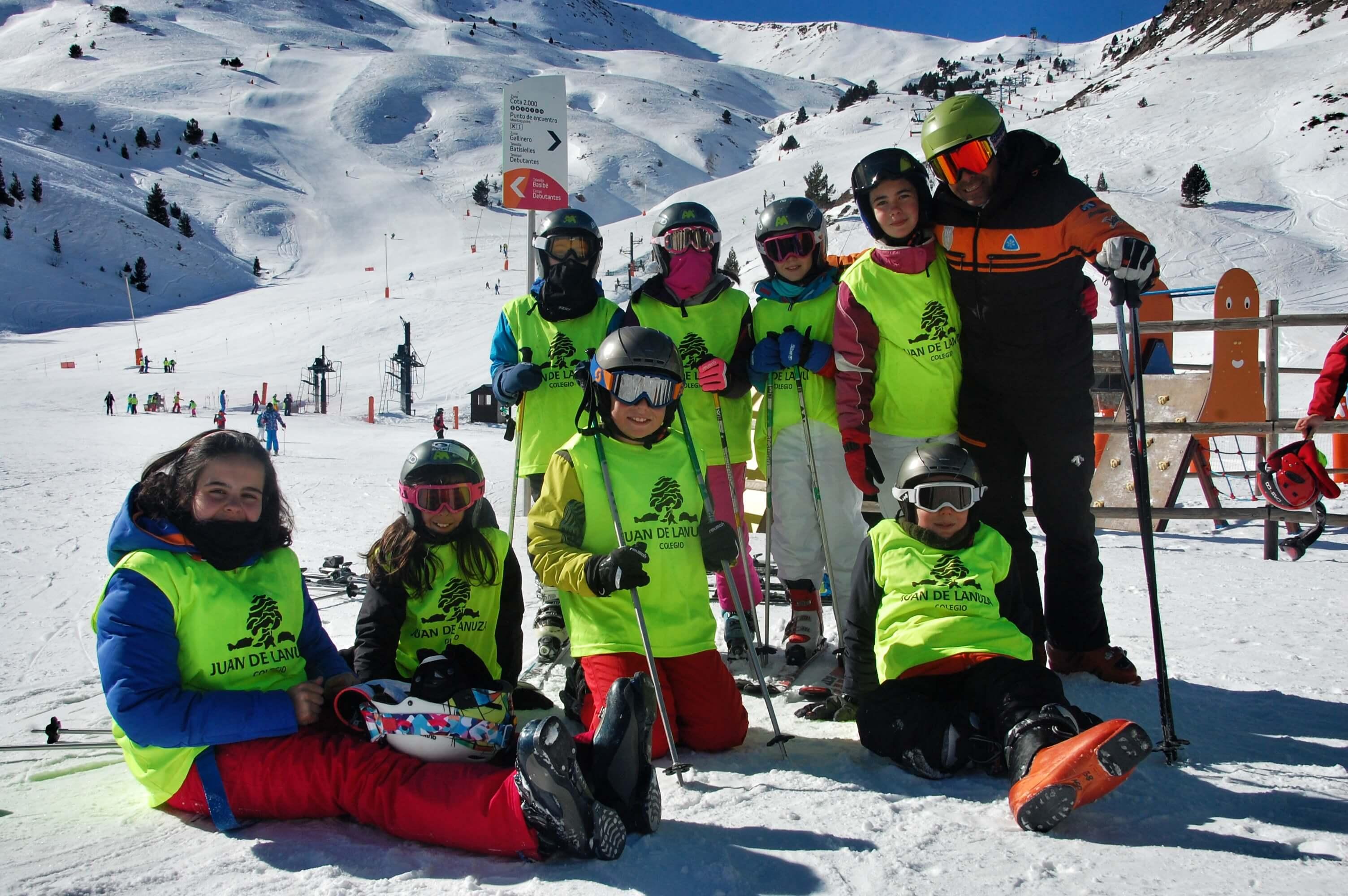 Cerler - Kids Ski Lessons (4-16 years) - Low Season - All Levels