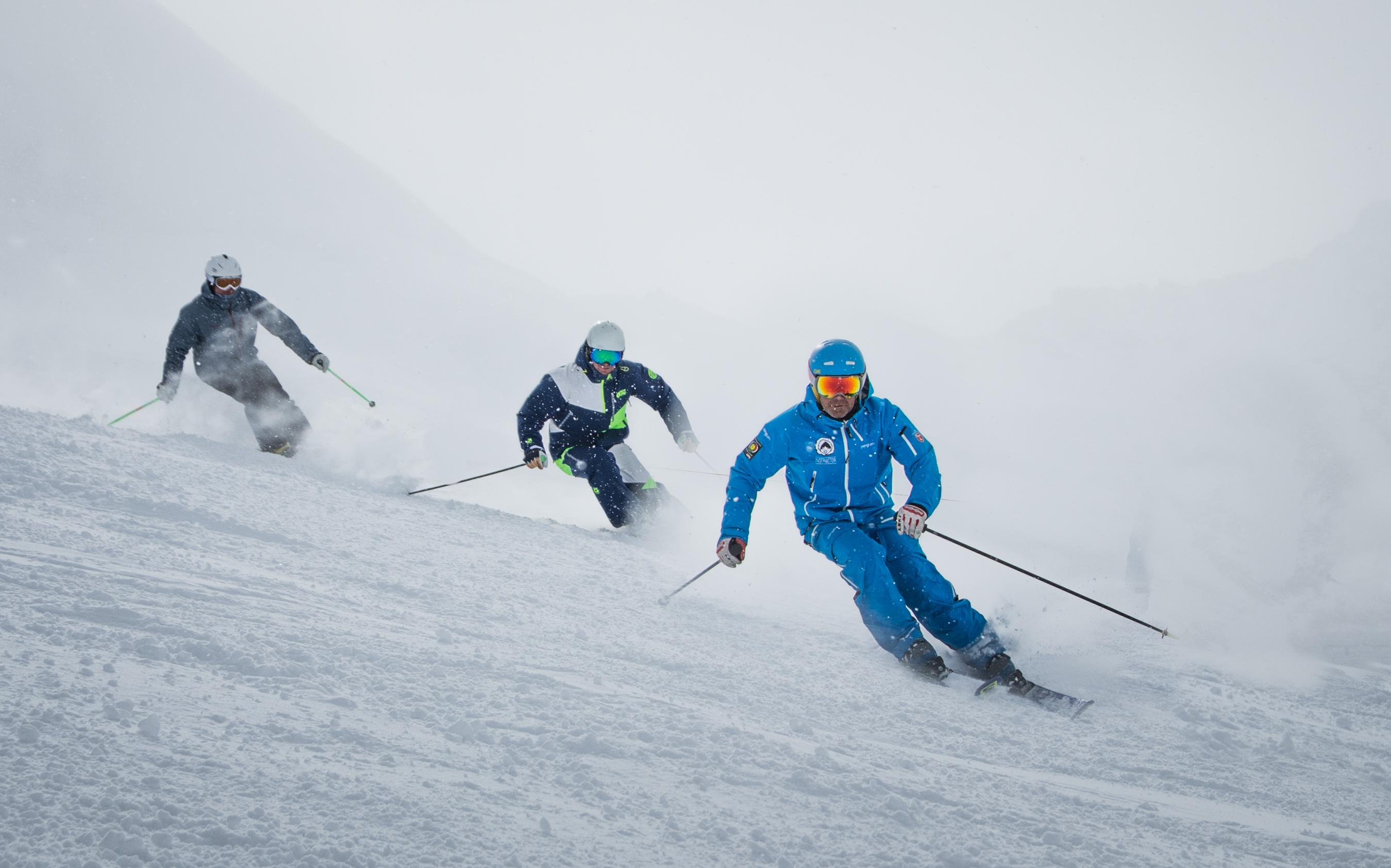 Saas-Fee - Adult Ski Lessons for Advanced Skiers - STEPS Programme