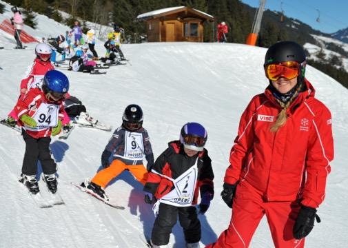 Kitzbühel - Ski Lessons for Kids (3-14 y.) for Advanced Skiers