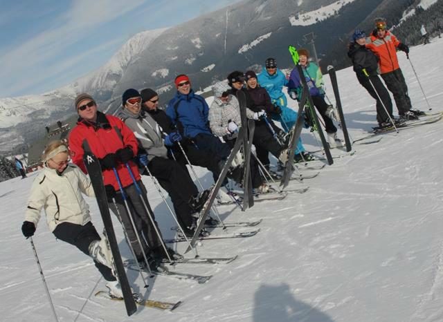 Pec pod Snezkou - Adult Ski Lessons