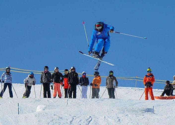 Serre Chevalier - Off-Piste and Freestyle Skiing Lessons - Incl. Equipment
