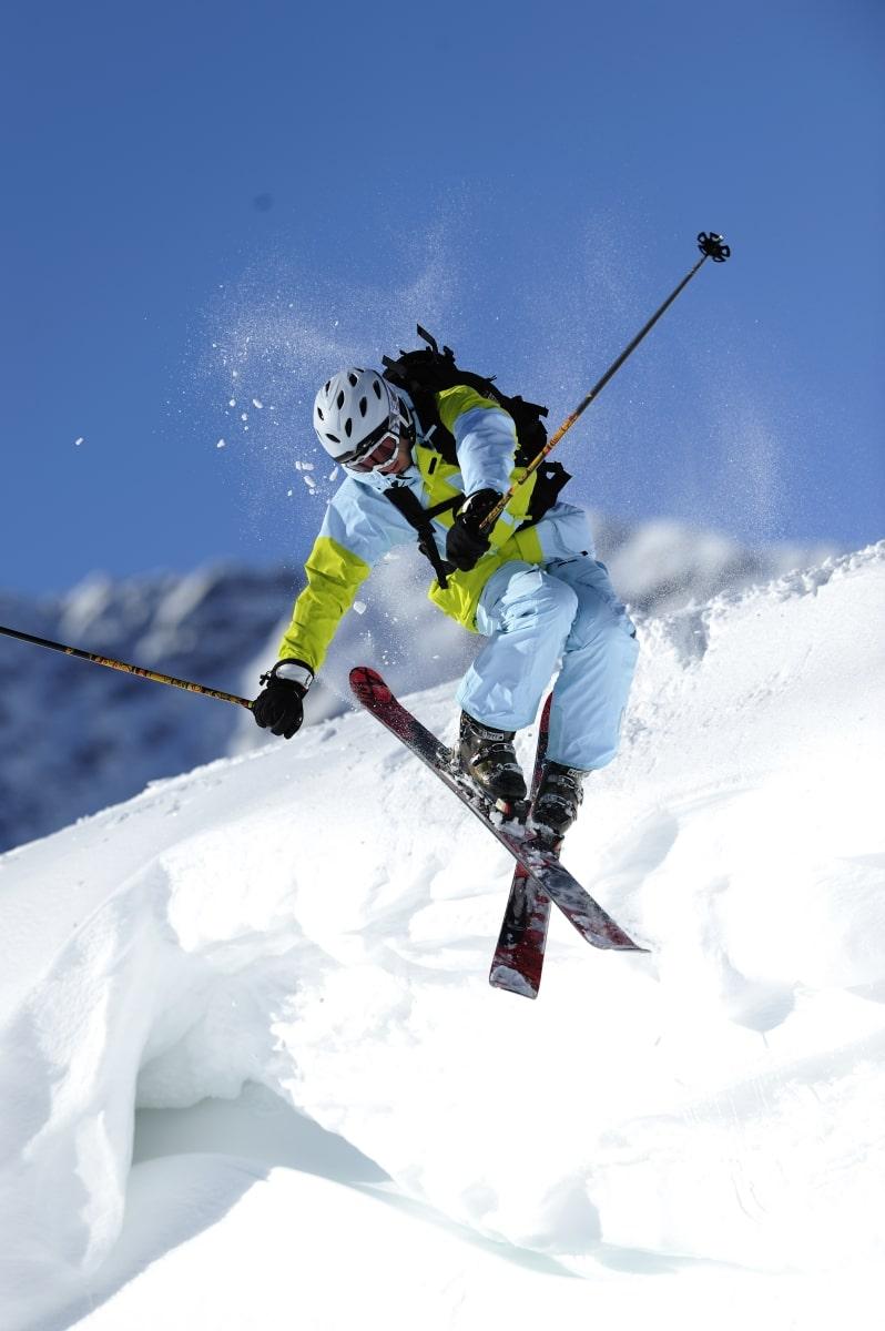 Abetone/Val di Luce - Private Freestyle Skiing Lessons for All Levels