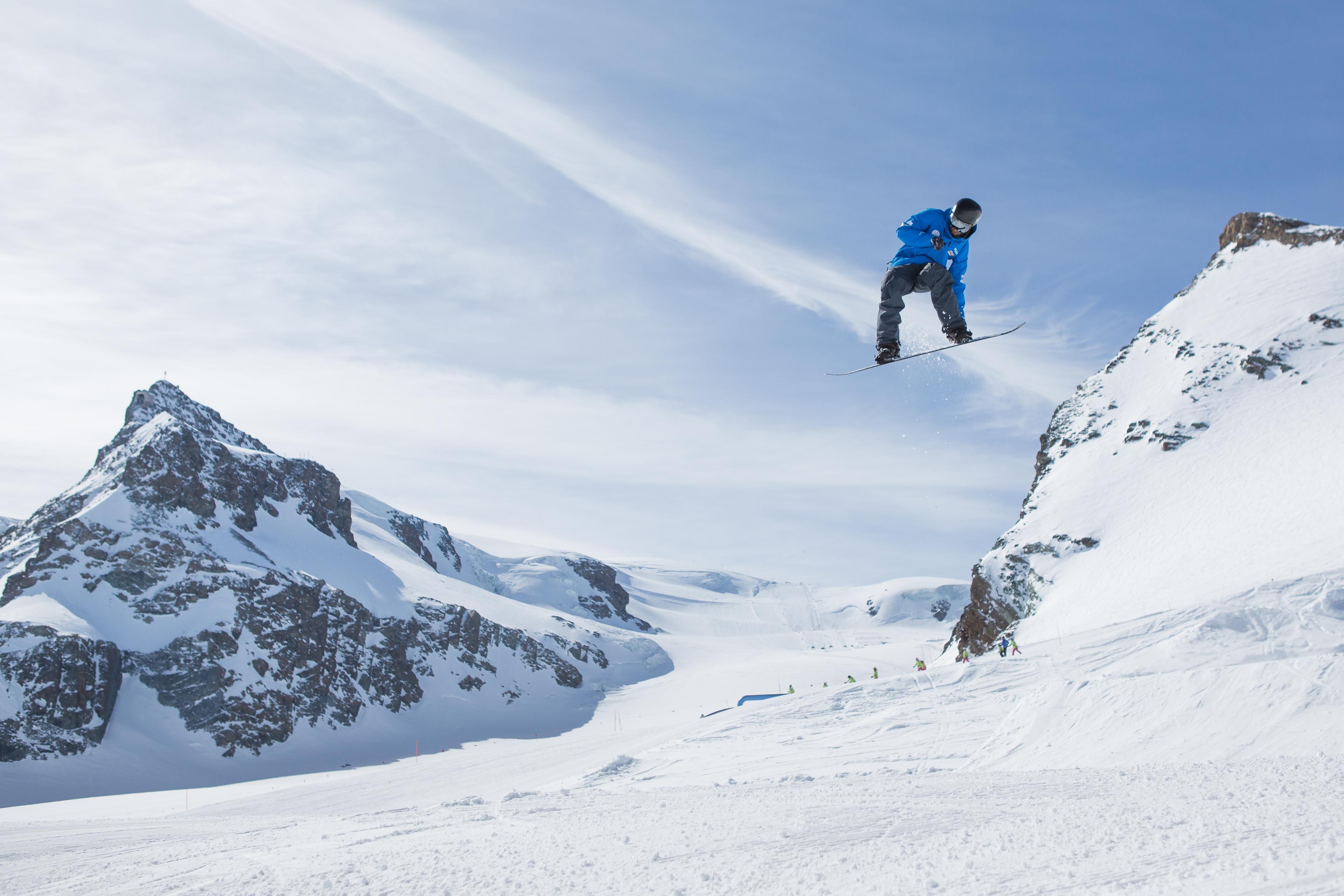 Zermatt - Freestyle Snowboard Instructor Private for Adults