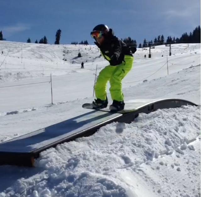 Champery - Private Freestyle Snowboarding Lessons