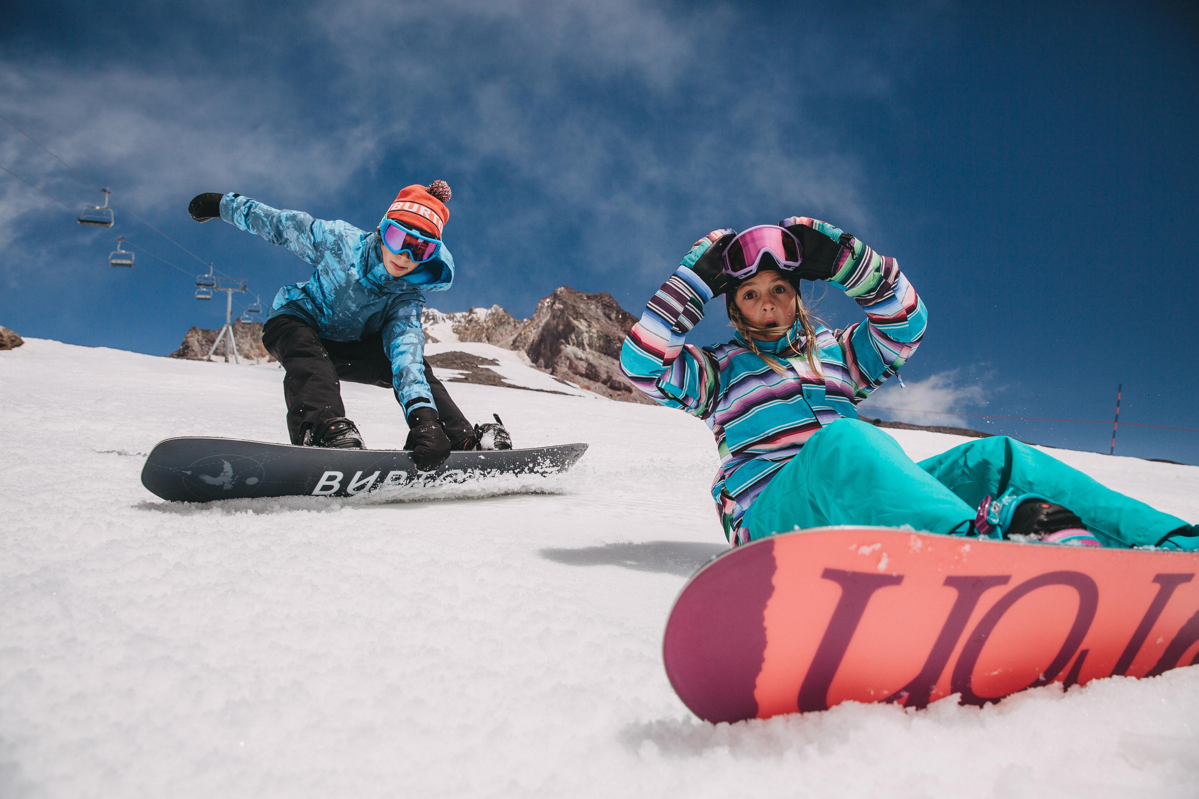 Schladming - Kids Snowboarding Lessons (up to 9 y.) with Equipment