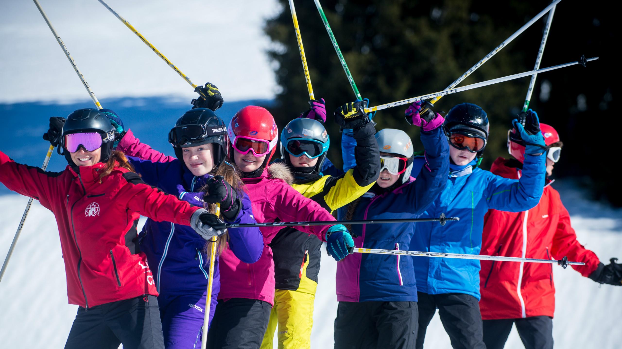 Gstaad - Private Ski Lessons for Kids (from 5 y.) of All Levels