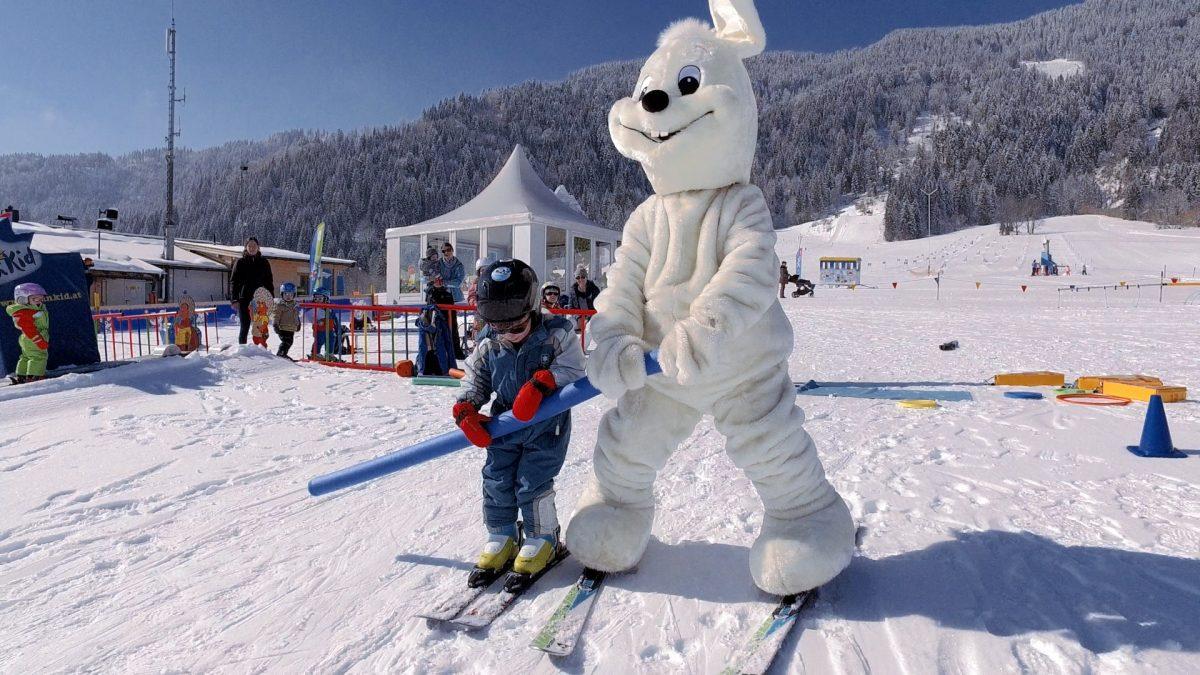 Kitzbühel - Ski Lessons for Kids (2-3 years)