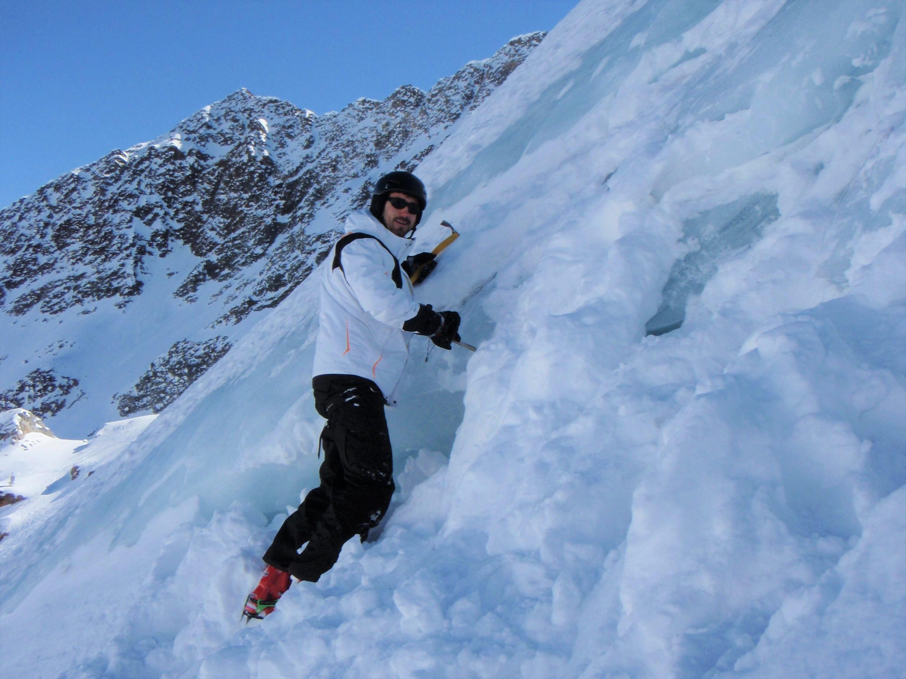 Stubai Gletscher - Ice climbing for Beginners