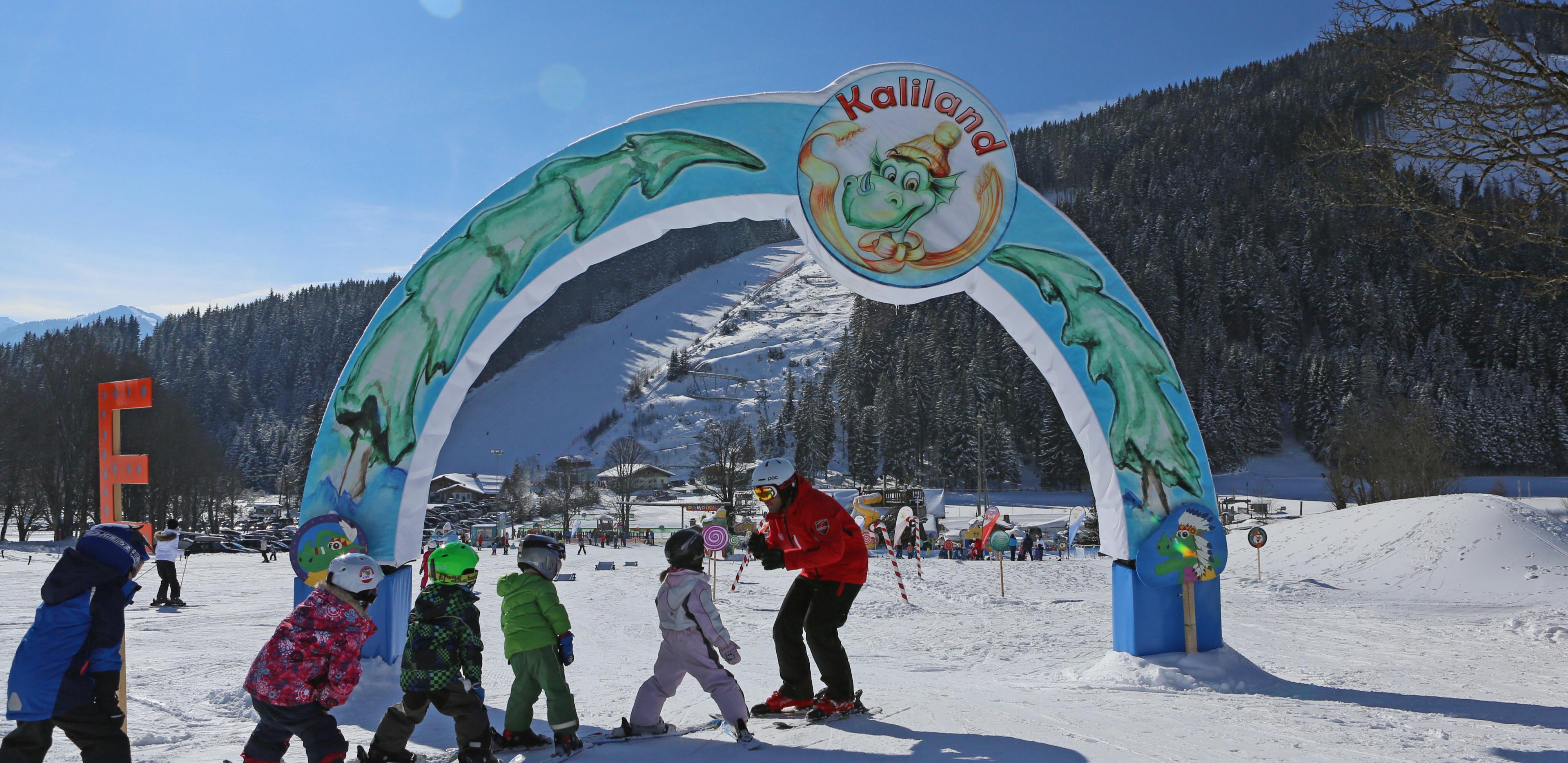 Schladming - Kids Ski Lessons (6-12 y.) for Beginners