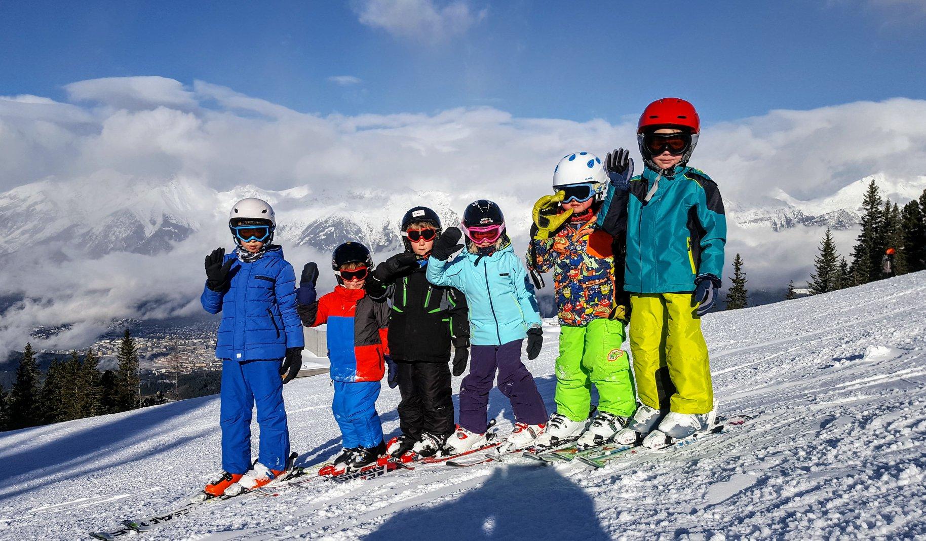 Igls - Kids Ski Lessons (4-15 y.)