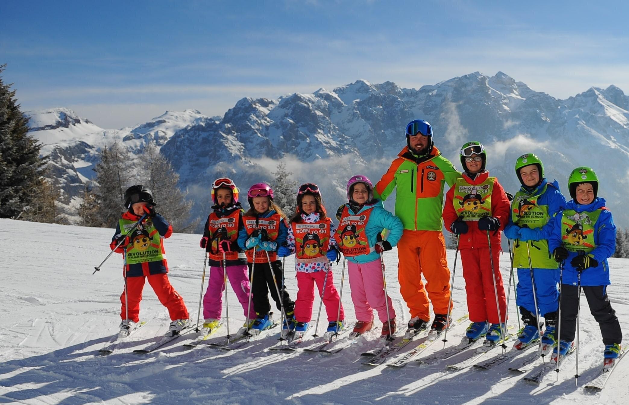 Folgarida-Marilleva - Kids Ski Lesson (4-13 y.) Half Day - Christmas