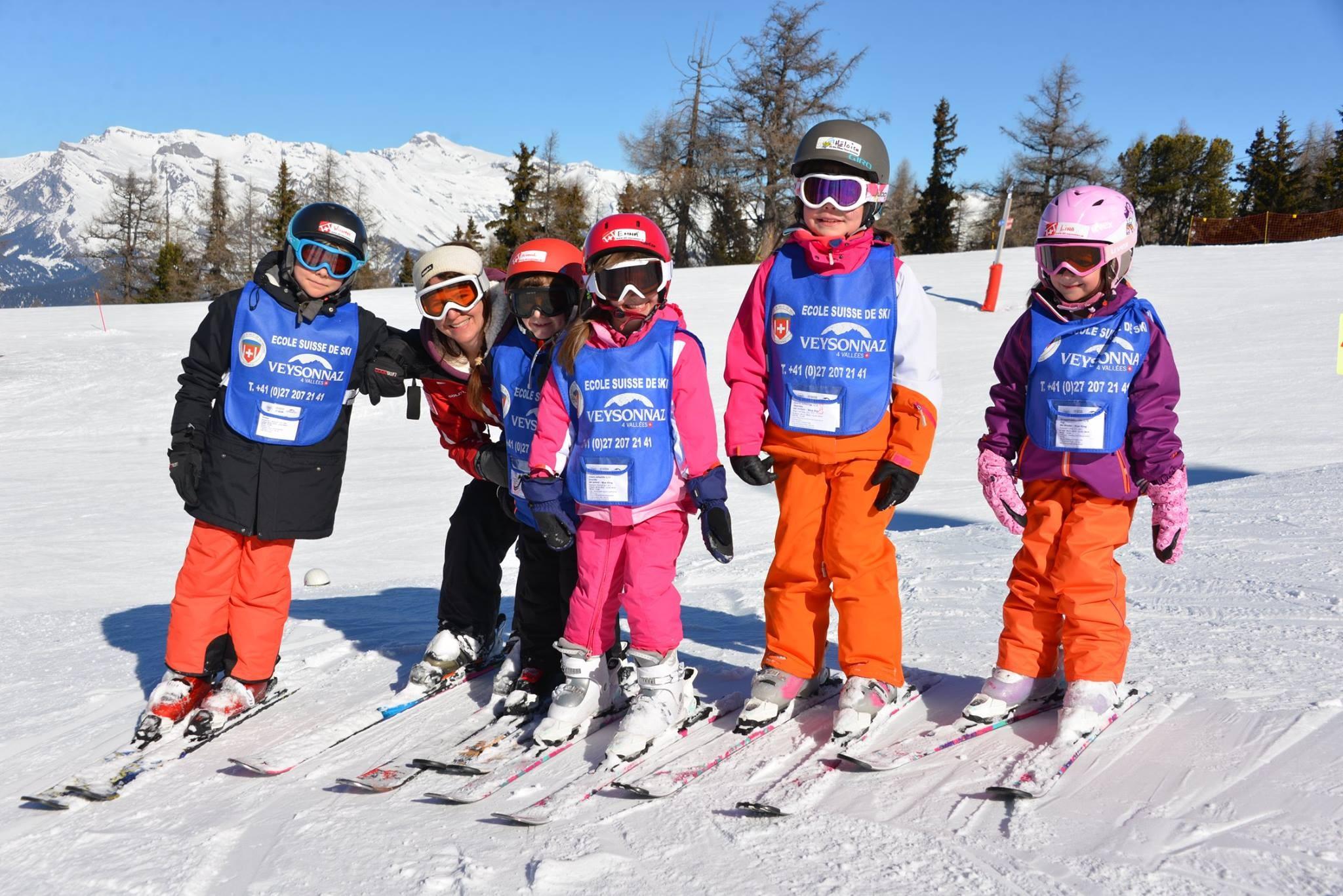Veysonnaz - Kids Ski Lessons (3-15 y.) for All Levels on Wednesdays