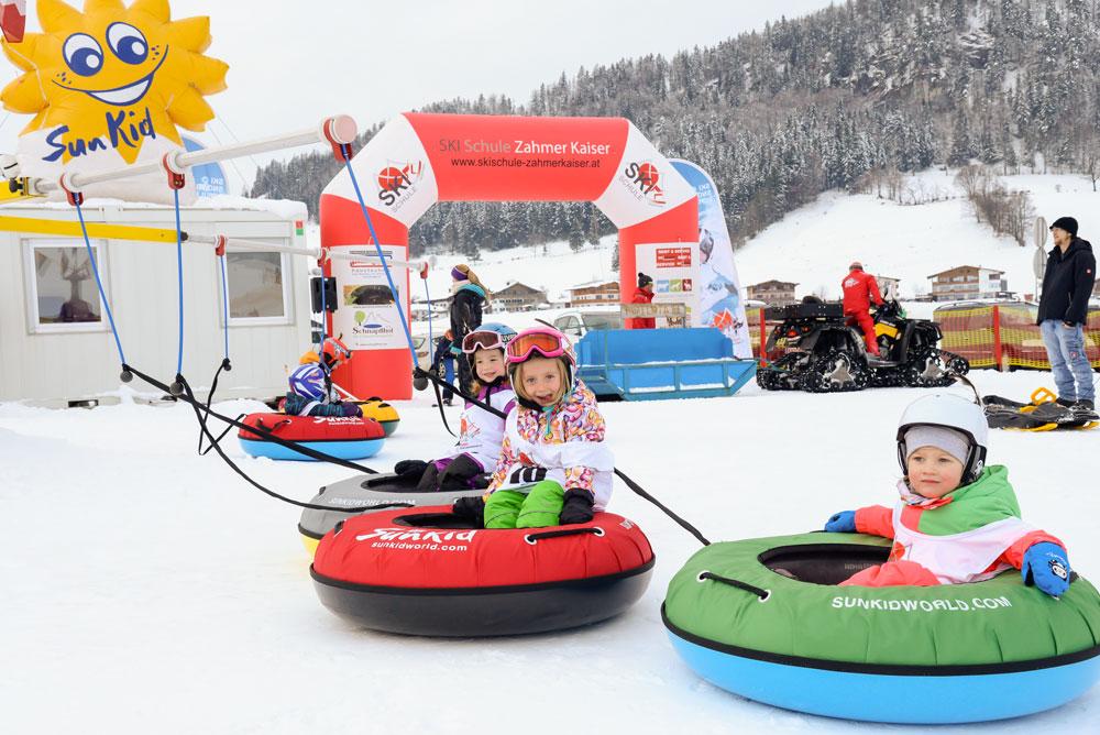 Zahmer Kaiser - Walchsee - Kids Ski Lessons (3-4 y.) for Beginners