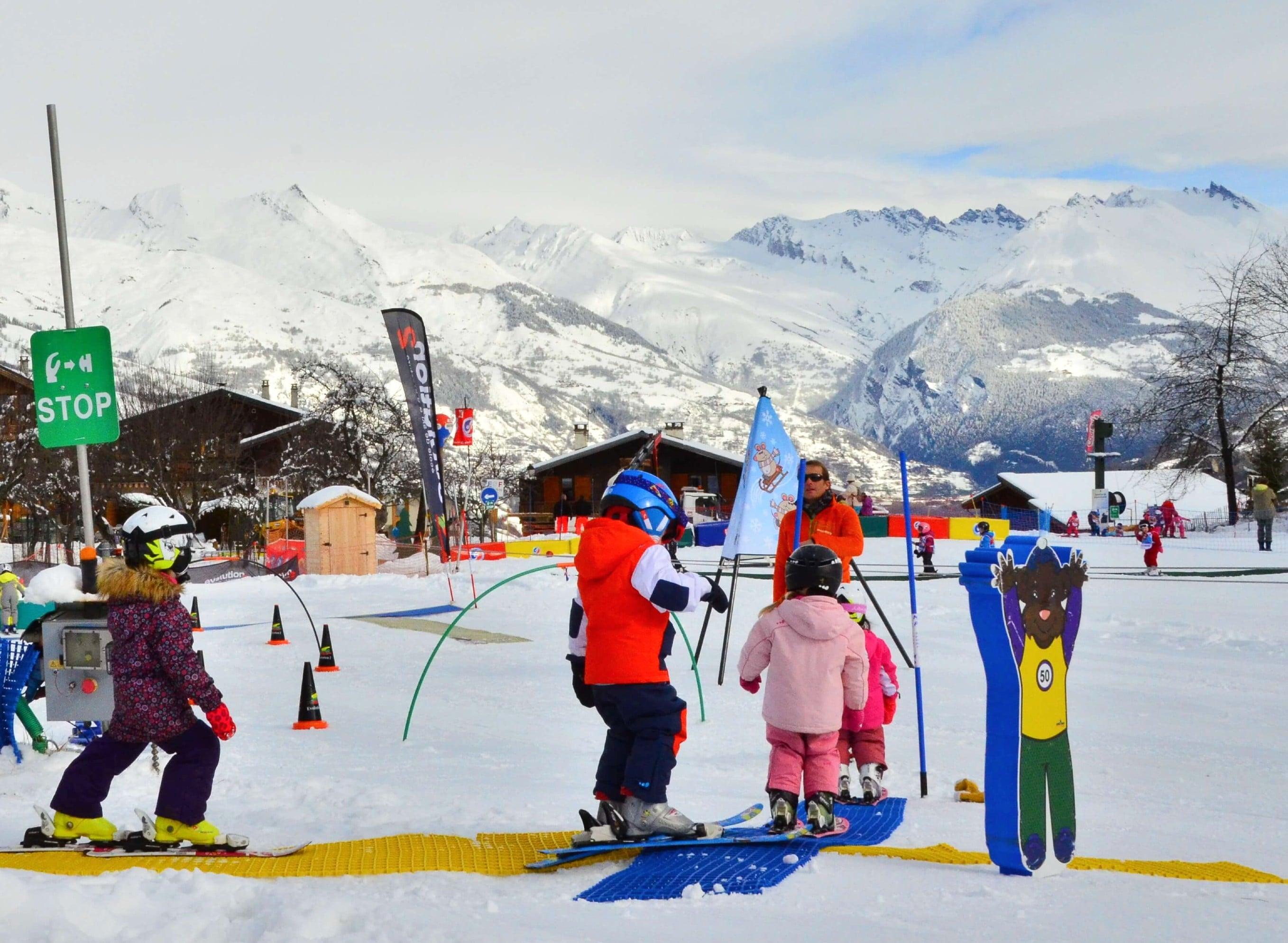 Montchavin-Les Coches - Kids Ski Lessons (3-4 y.) for First Timers
