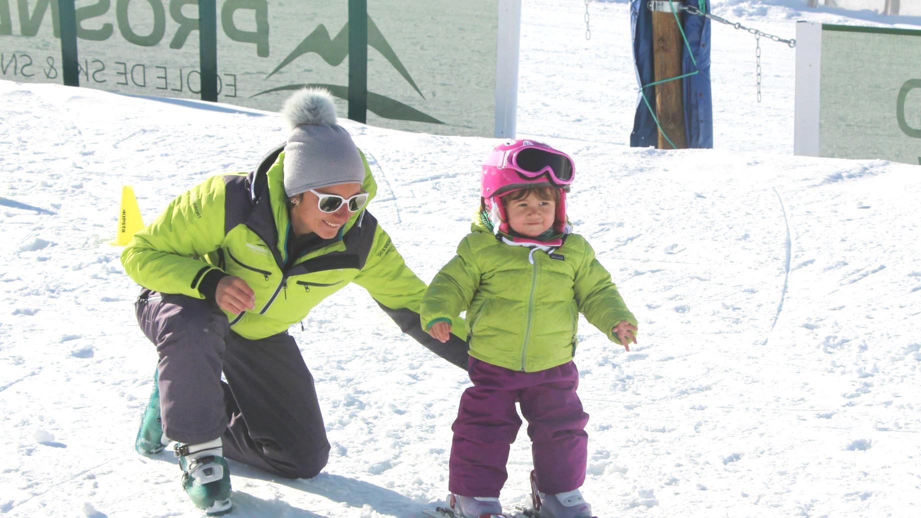 Val d'Isere - Kids Ski Lessons (3-4 y.) for First Timers - Low Season