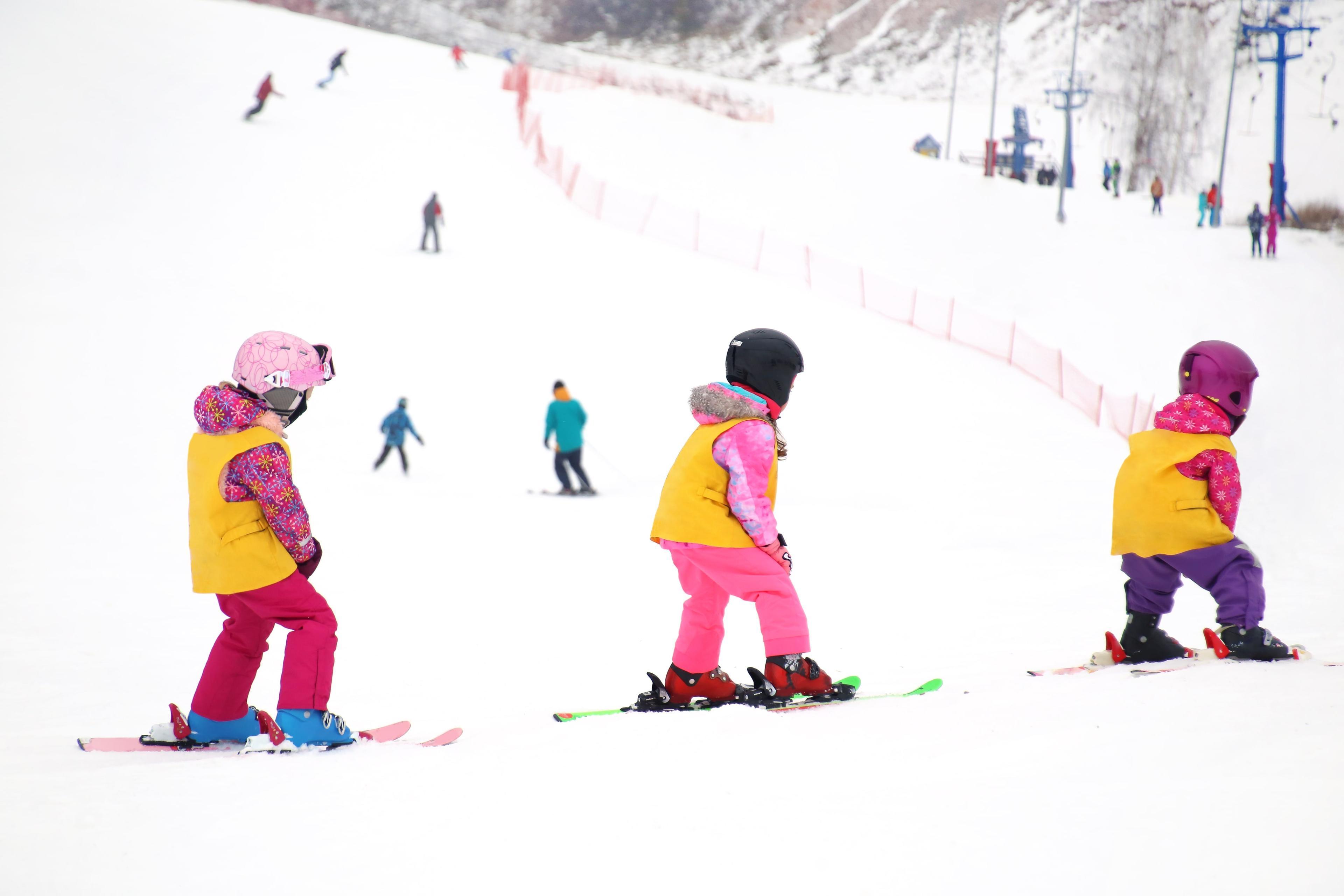 Abetone/Val di Luce - Kids Ski Lessons (3-5 y.) for All Levels - Christmas
