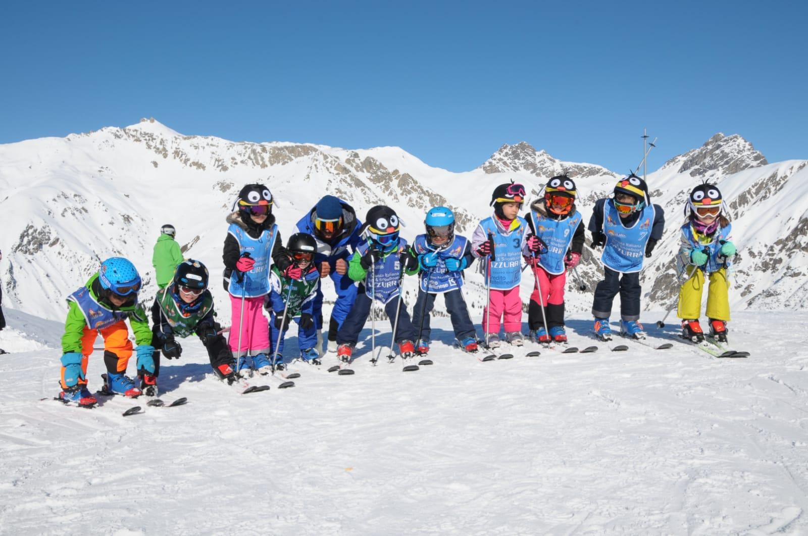 Livigno - Kids Ski Lessons (4-14 y.) for All Levels - Full Day
