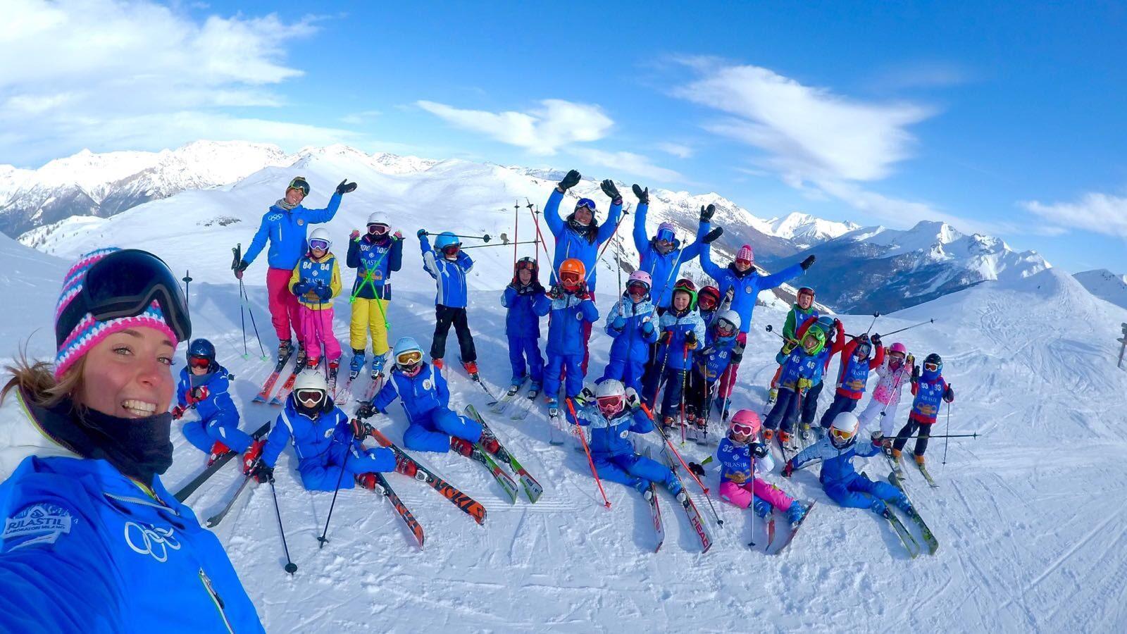 Sestriere - Kids Ski Lessons (5-12 y.) for Beginners - Holidays