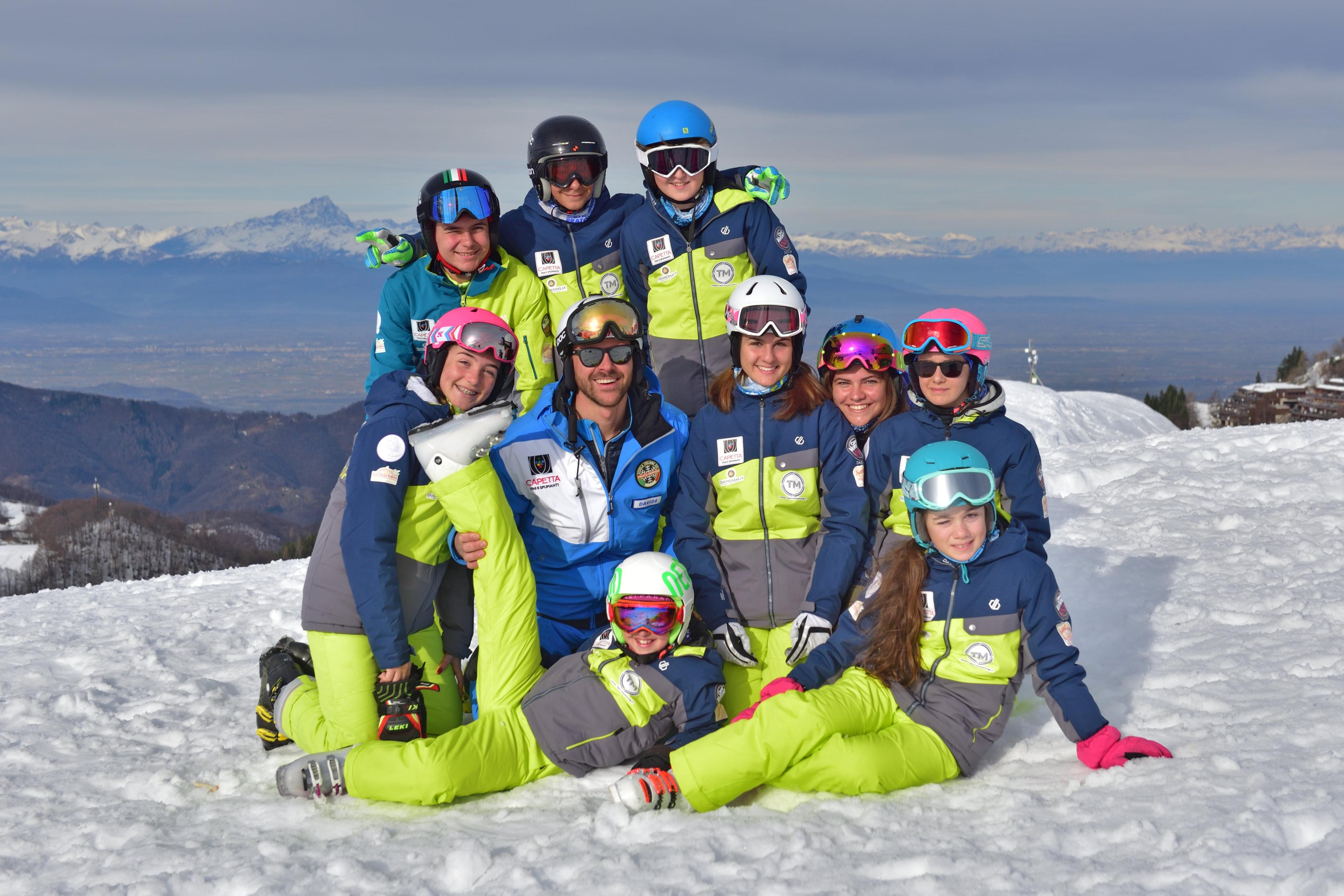 Prato Nevoso - Kids Ski Lessons (5-14 y.) for All Levels