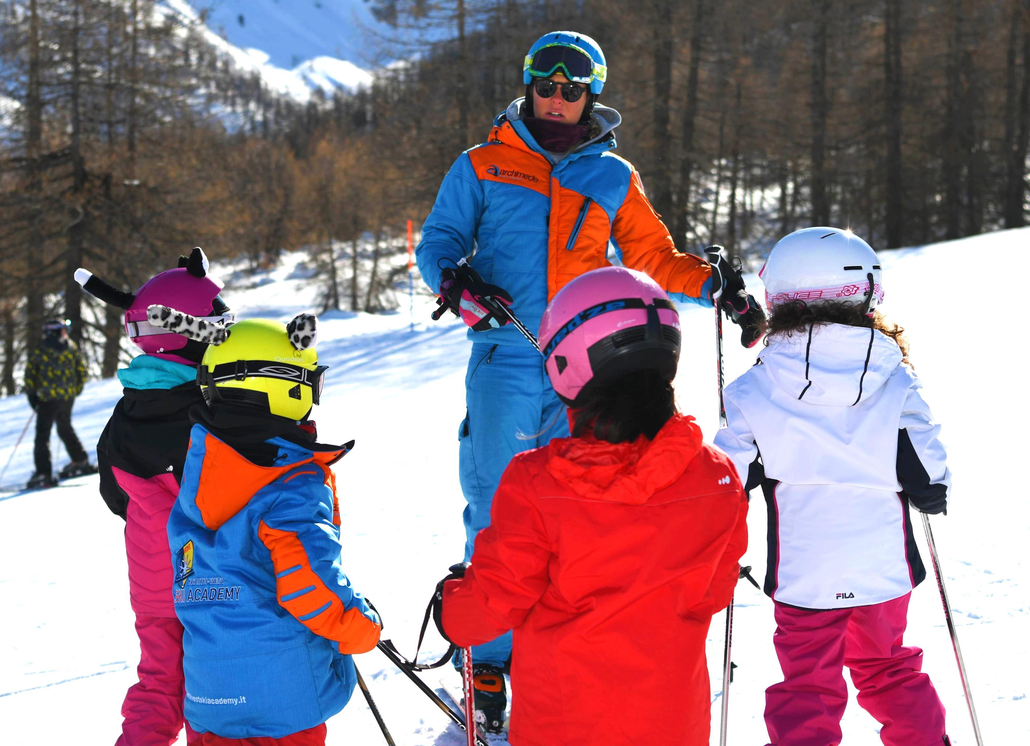 Sestriere - Kids Ski Lessons (6-12 y.) - Beginner