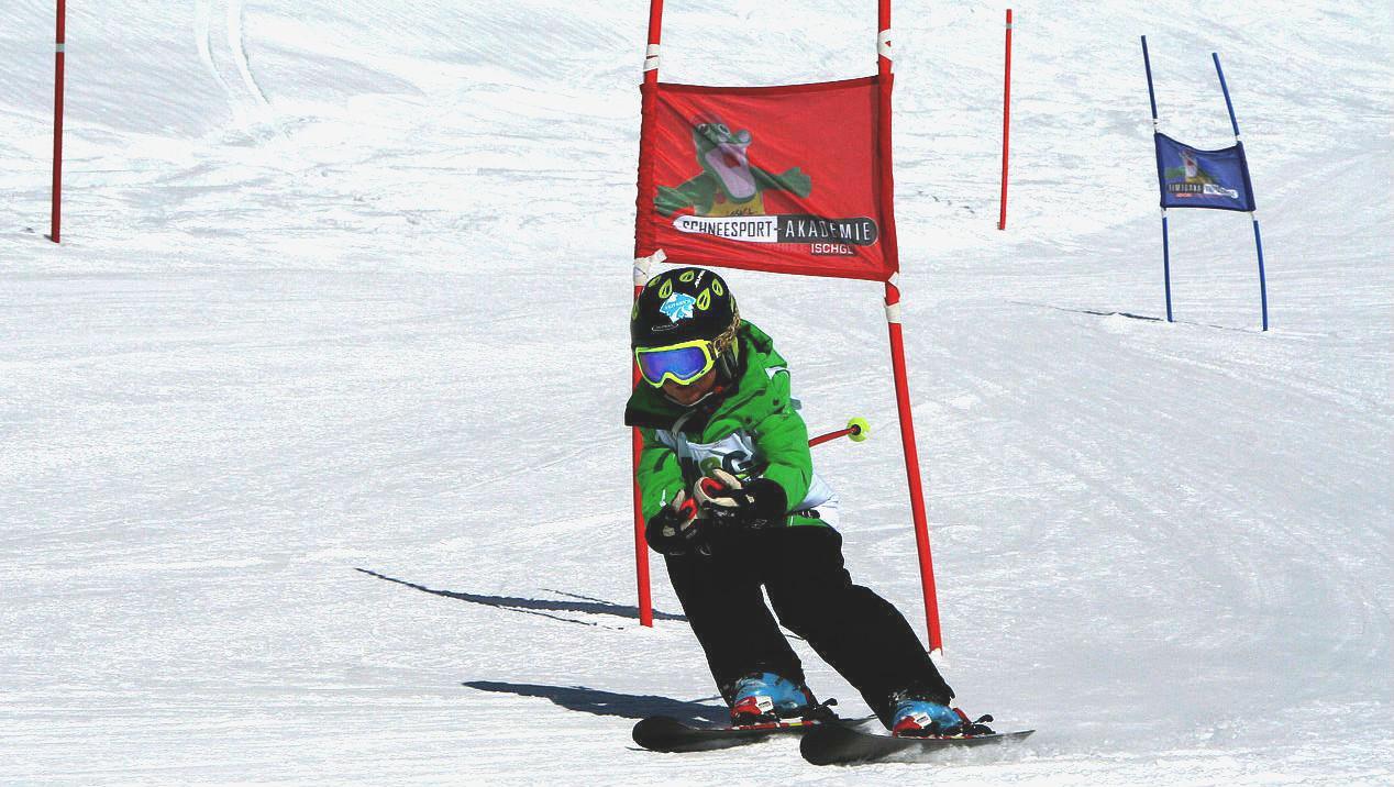 Bergeralm-Steinach am Brenner - Kids Ski Lessons (6-15 y.) for Slightly Advanced Skiers
