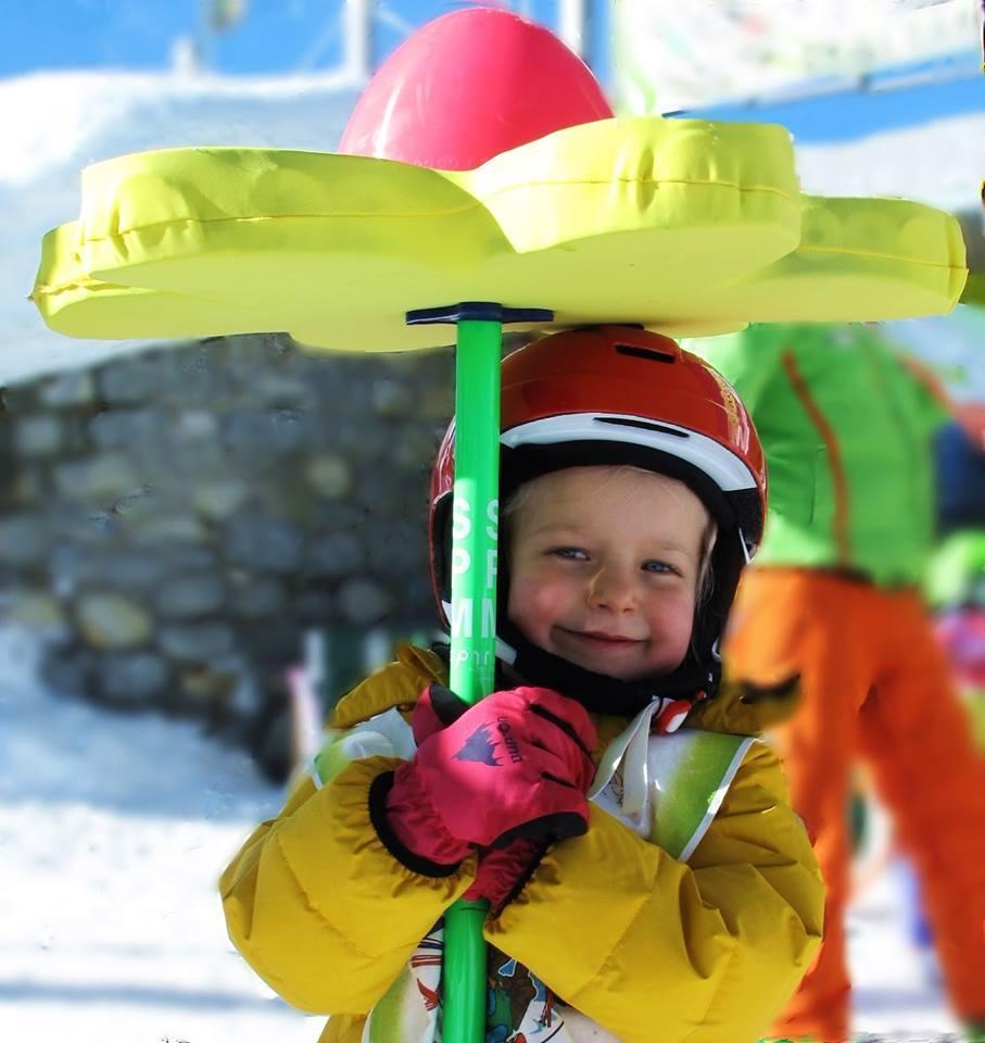 Folgarida-Marilleva - Kids Ski Lessons Full Day (4-8 y.) - Christmas