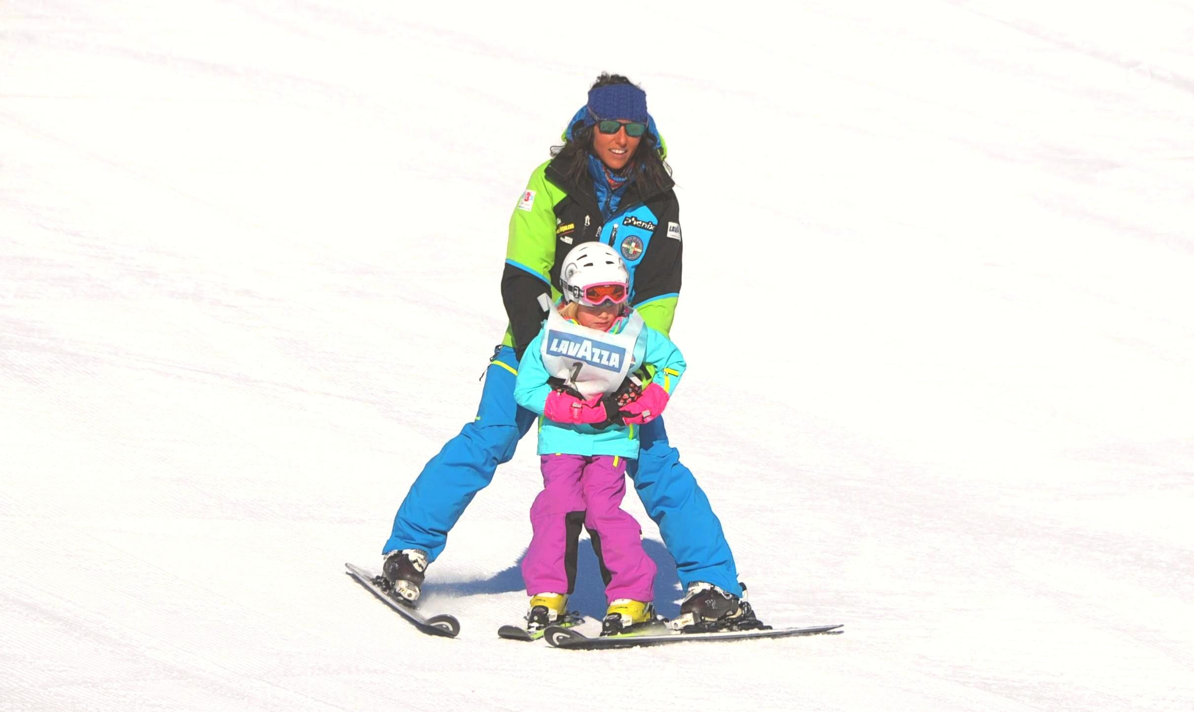 Livigno - Kids Ski Lessons (3-4 y.) for Beginners - Half Day