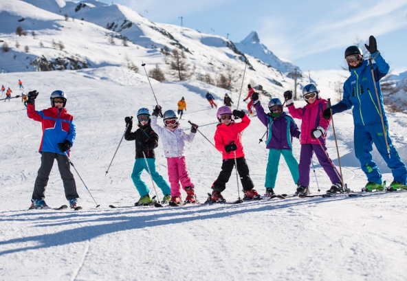 Zermatt - Kids Ski Lessons (6-12 y.) - Blue, Red & Black