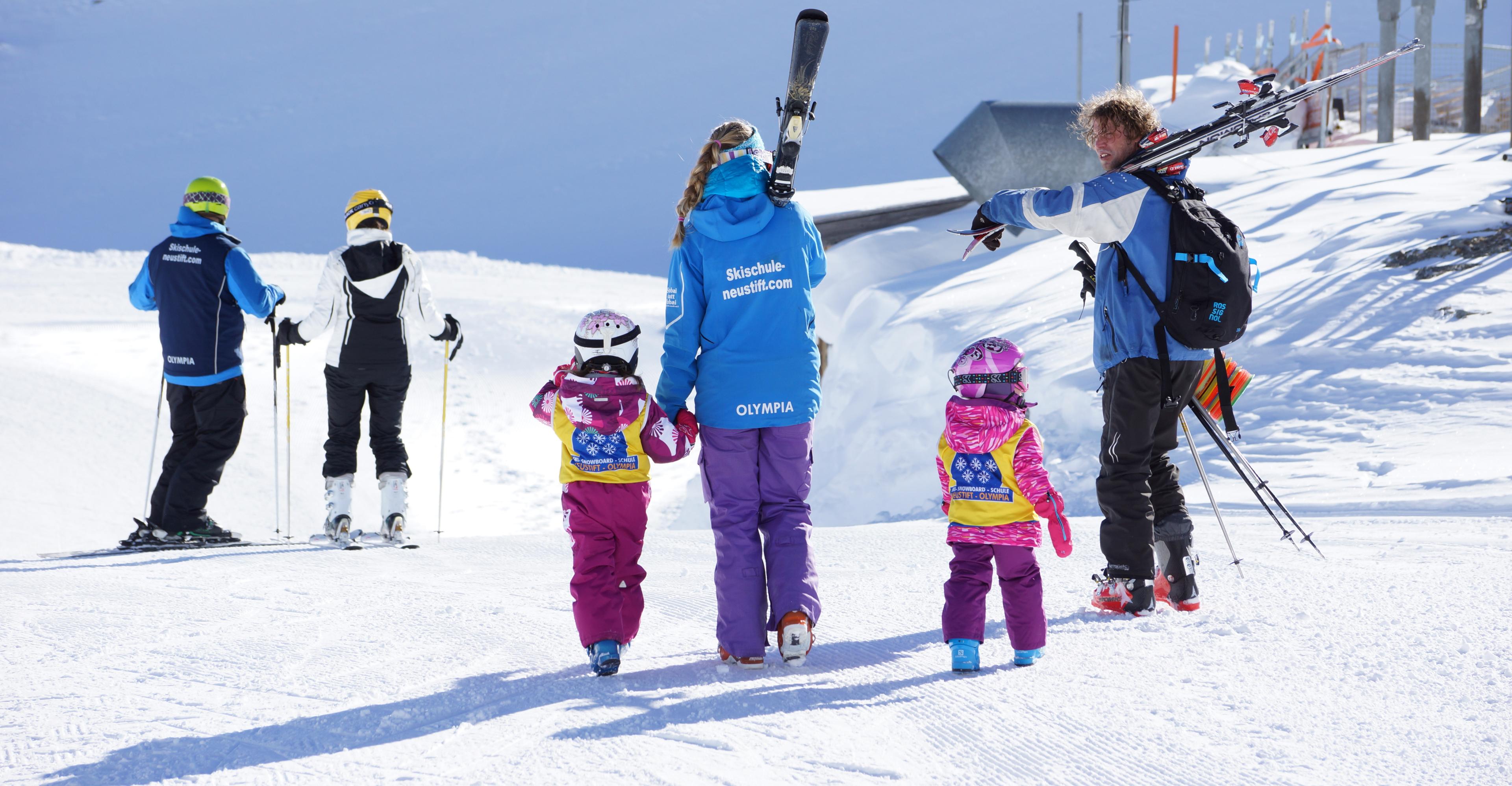 Stubai Gletscher - Kids Ski Lessons (4-10 years)