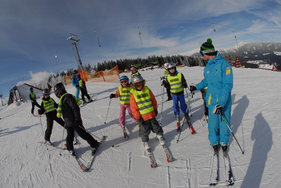 Pec pod Snezkou - Kids Ski Lessons