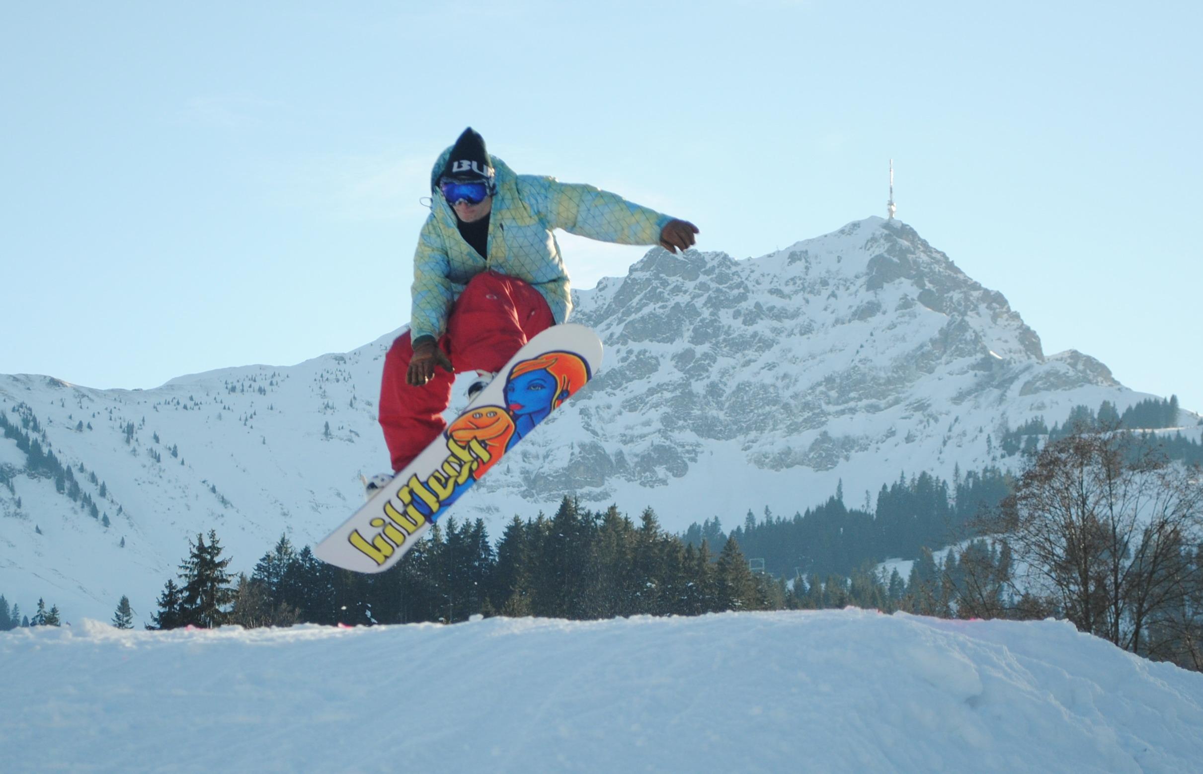 St Johann - Snowboarding Lessons for Kids & Adults for Beginners