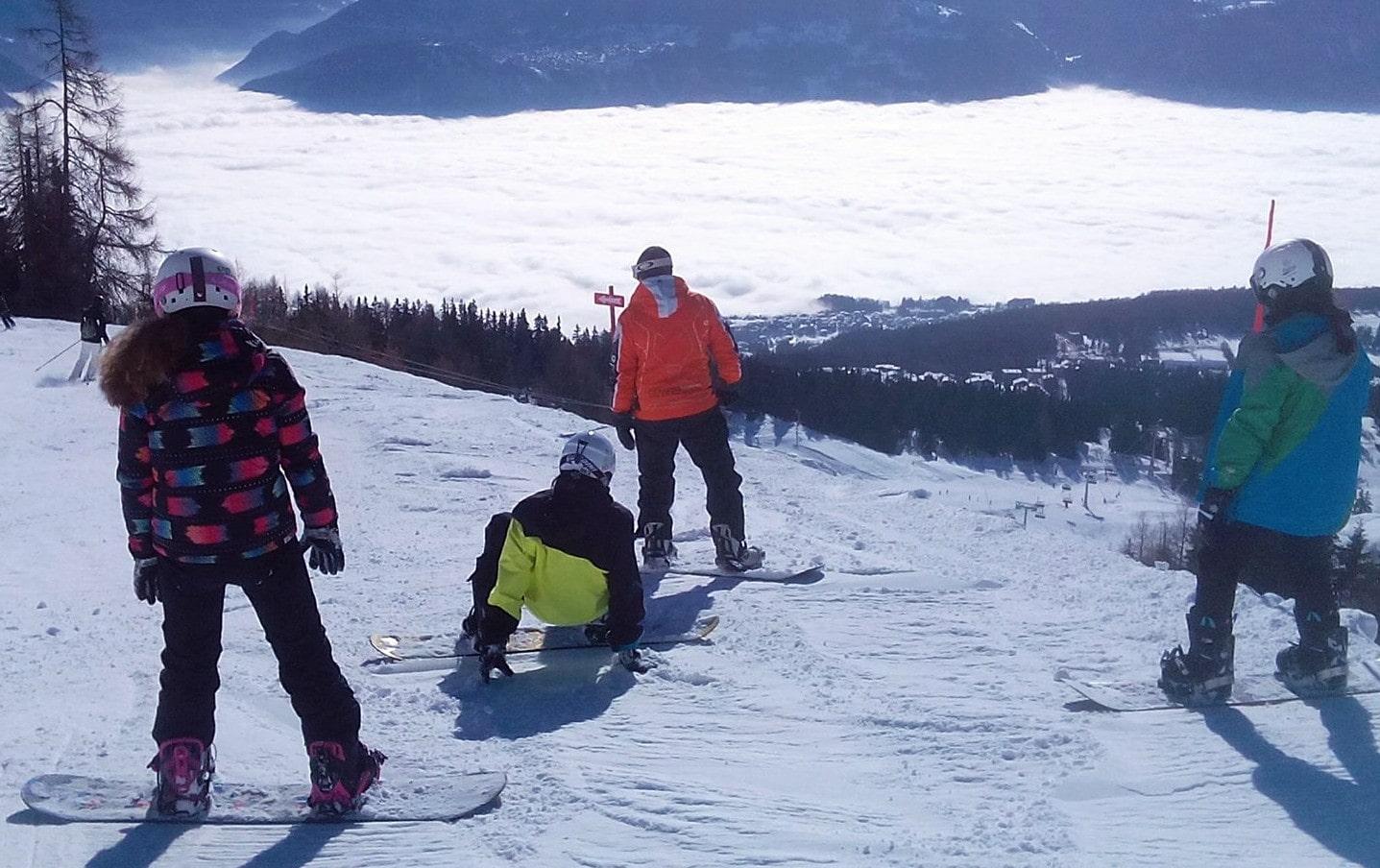 Crans Montana - Off-Piste Snowboarding Lessons for Kids - FWT Club - Montana