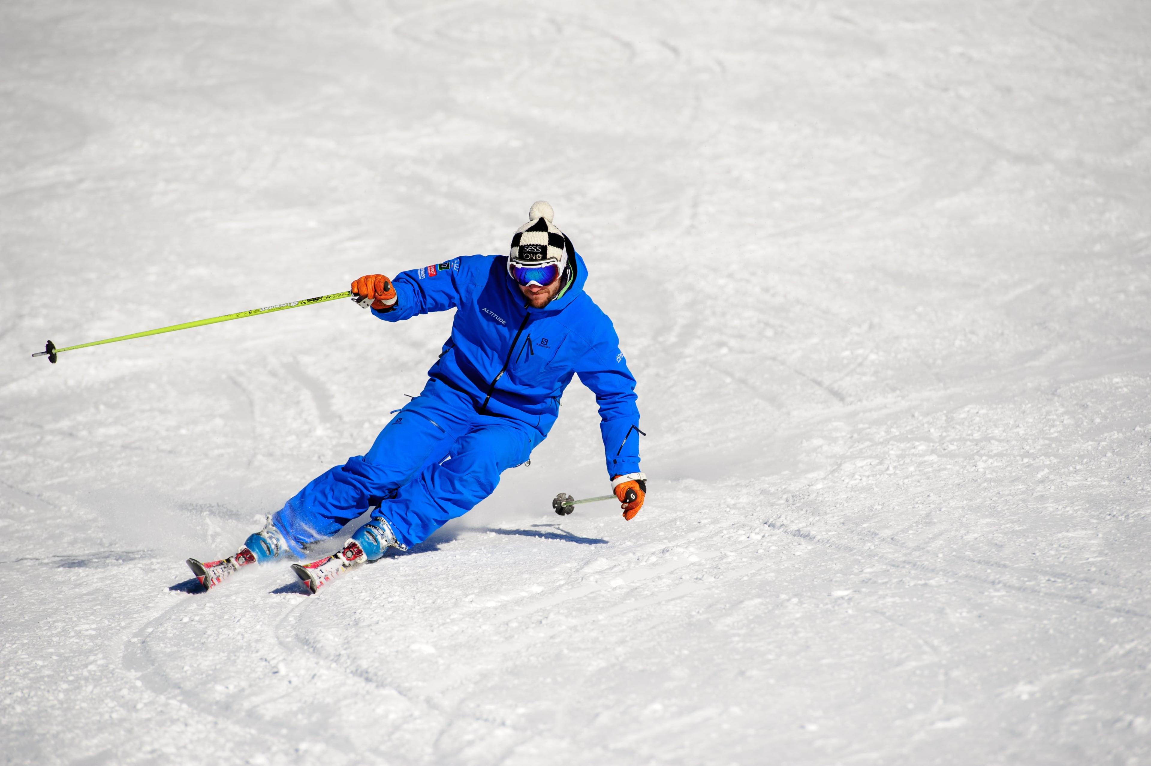 Verbier - Private Off-Piste Skiing Lessons for All Levels in Verbier