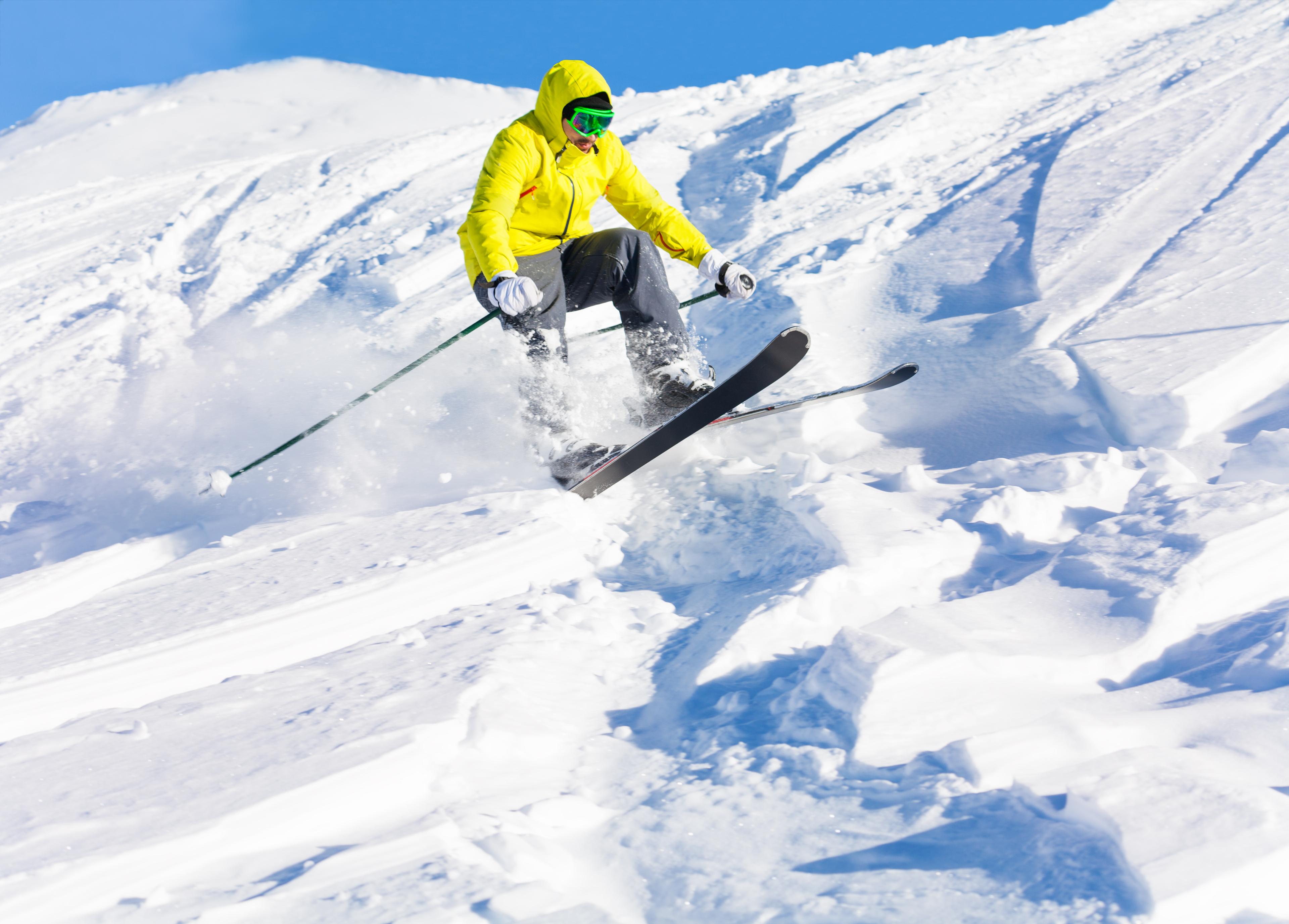 St. Moritz - Private Freestyle Skiing Lessons for Advanced Skiers