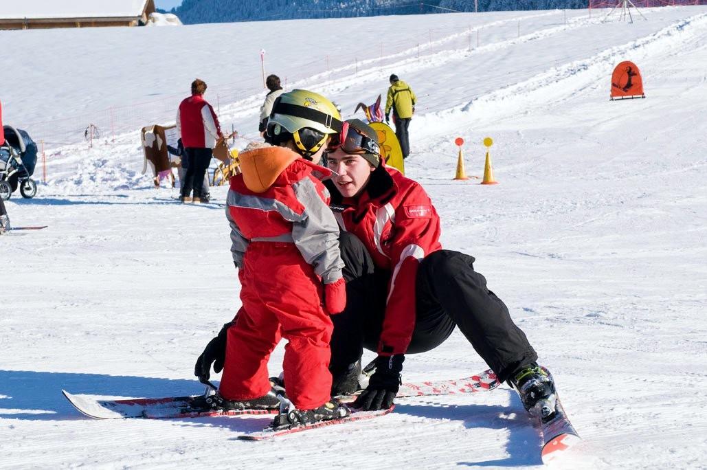 Château d'Oex - Private Ski Lessons for Kids for Beginners