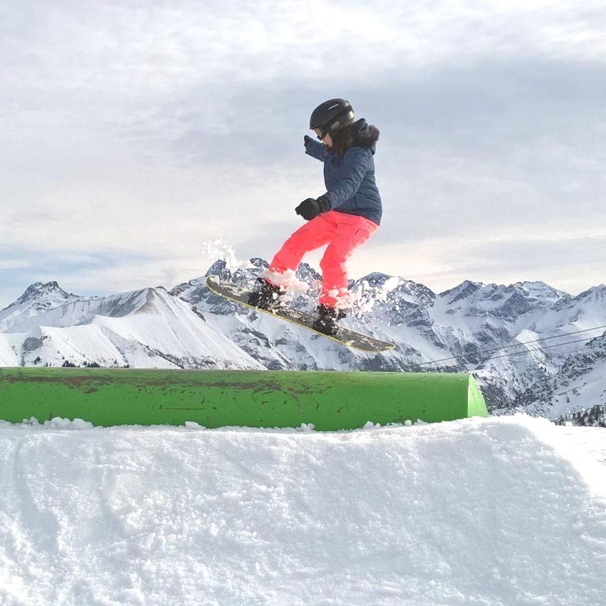 Oberstdorf-Nebelhorn - Private Snowboarding Lessons for Kids & Adults of All Levels