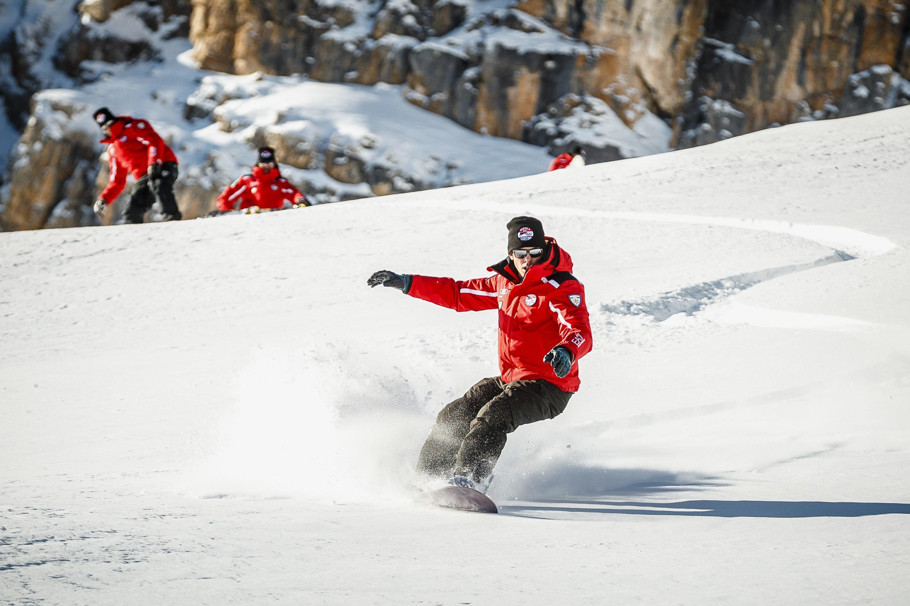 Cortina d'Ampezzo - Private Snowboarding Lessons for Kids & Adults of All Levels